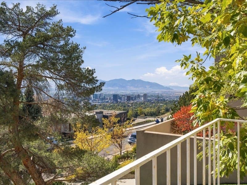 Salt Lake City House: 1243 E Chandler Cir