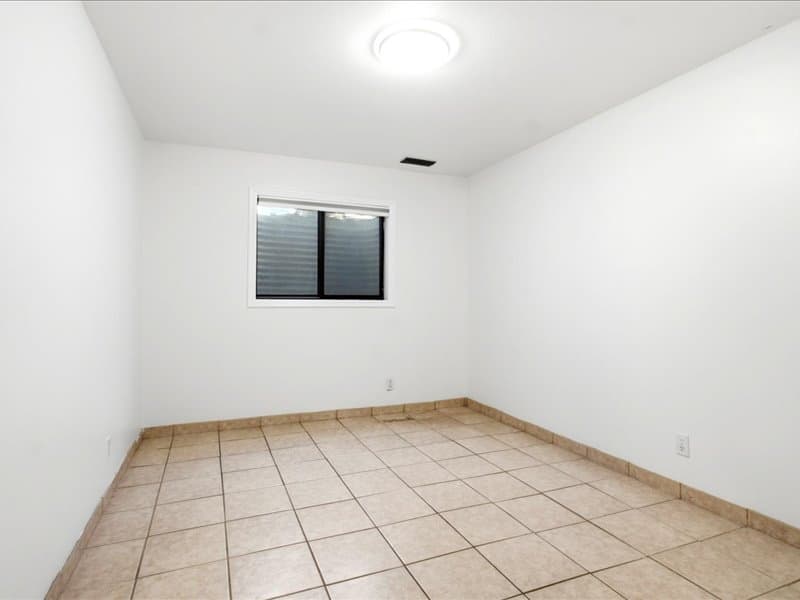 Salt Lake City Townhome: 8004 S Sunnyoak Cir