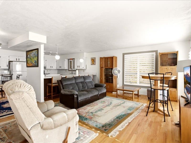 Salt Lake City House: 1243 E Chandler Cir