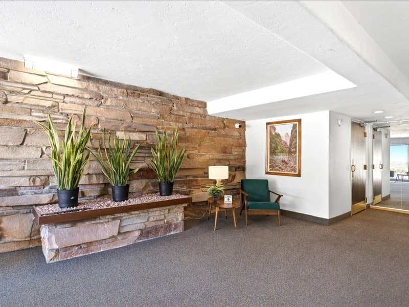 Salt Lake City Condo: 8 E Hillside Ave