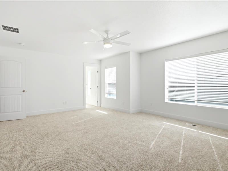 Bluffdale House: 15207 S Charleville Cv