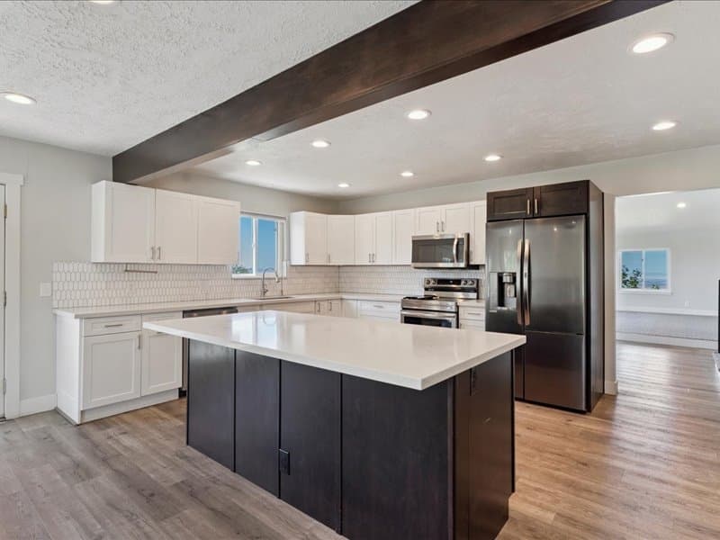 North Salt Lake House: 234 Liberty Rd