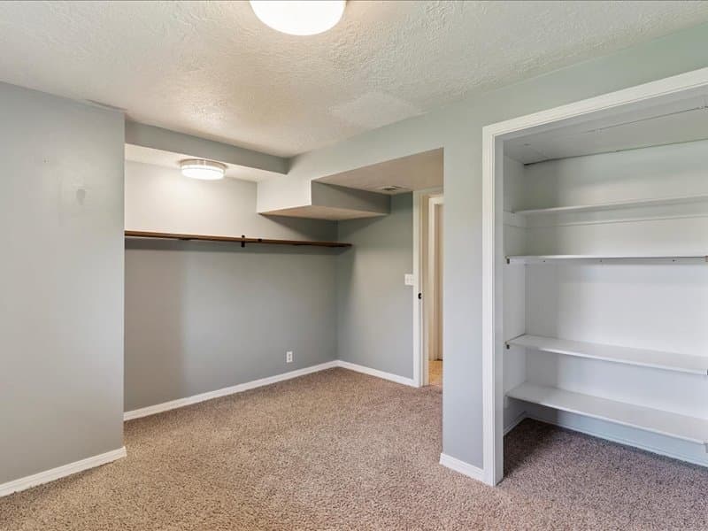 North Salt Lake House: 234 Liberty Rd