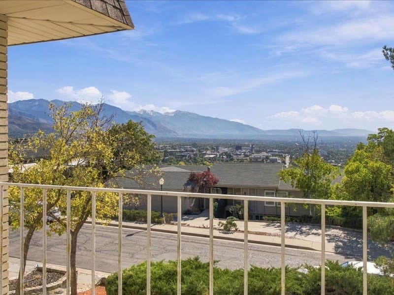 Salt Lake City House: 1243 E Chandler Cir