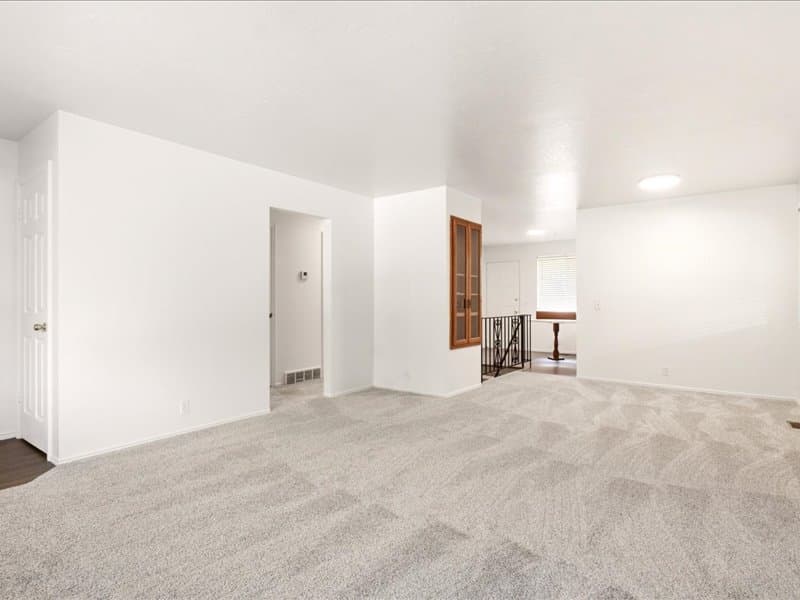Salt Lake City Apartment: 5996 S Linden Way