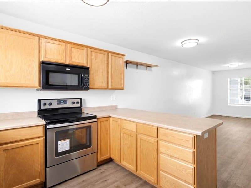 Salt Lake City Townhome: 475 N Redwood Rd