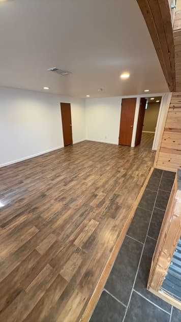 Magna House: 8350 W Mix Ave