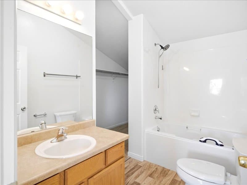 Salt Lake City Townhome: 475 N Redwood Rd
