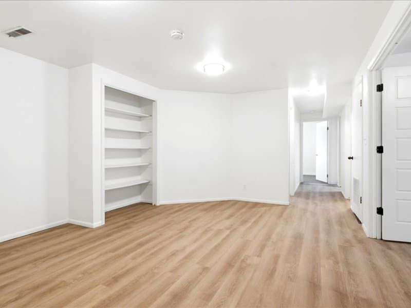 Salt Lake City House: 515 N New Star Dr