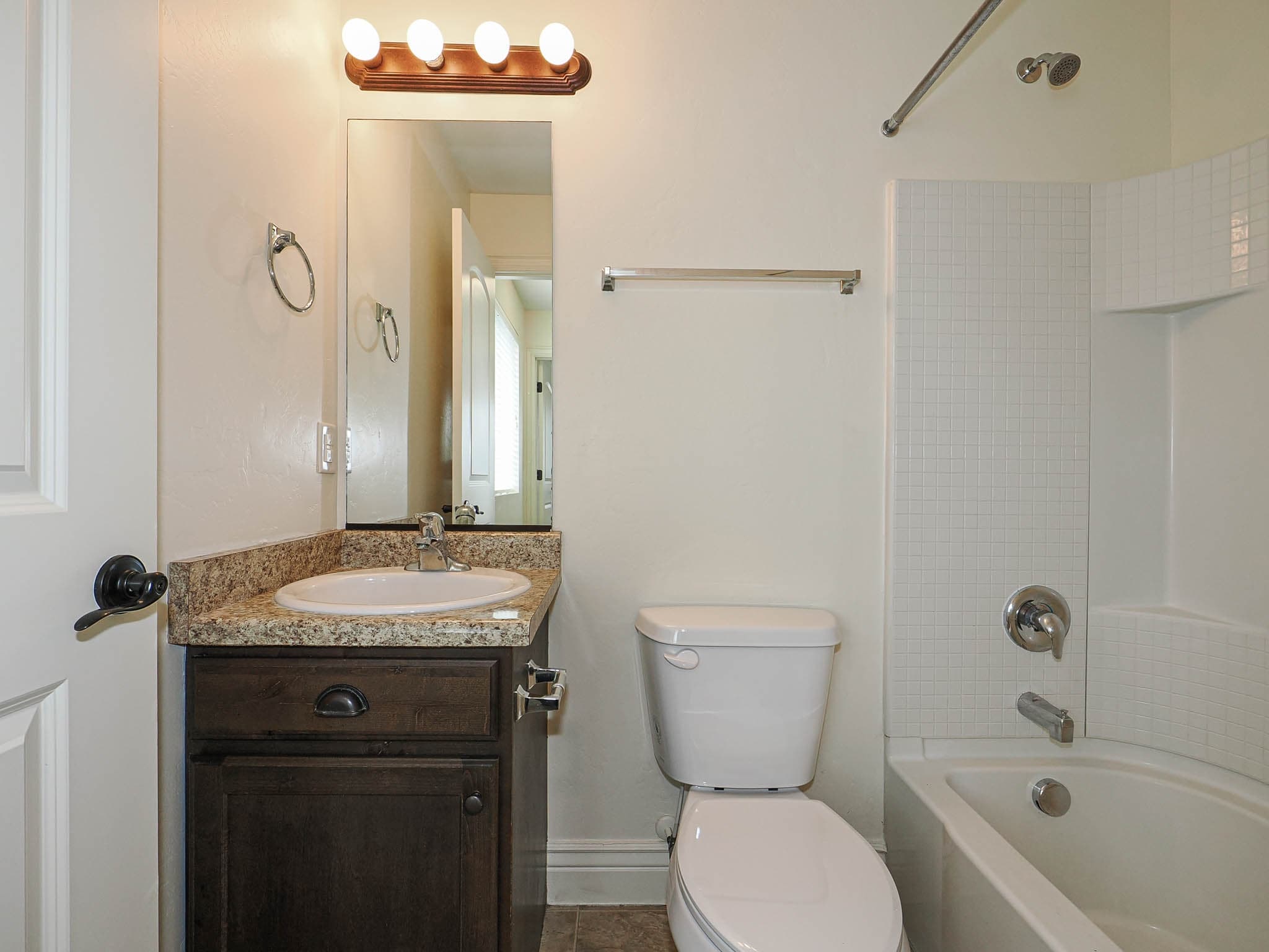 South Salt Lake House: 59 W Dewar Grove Ln