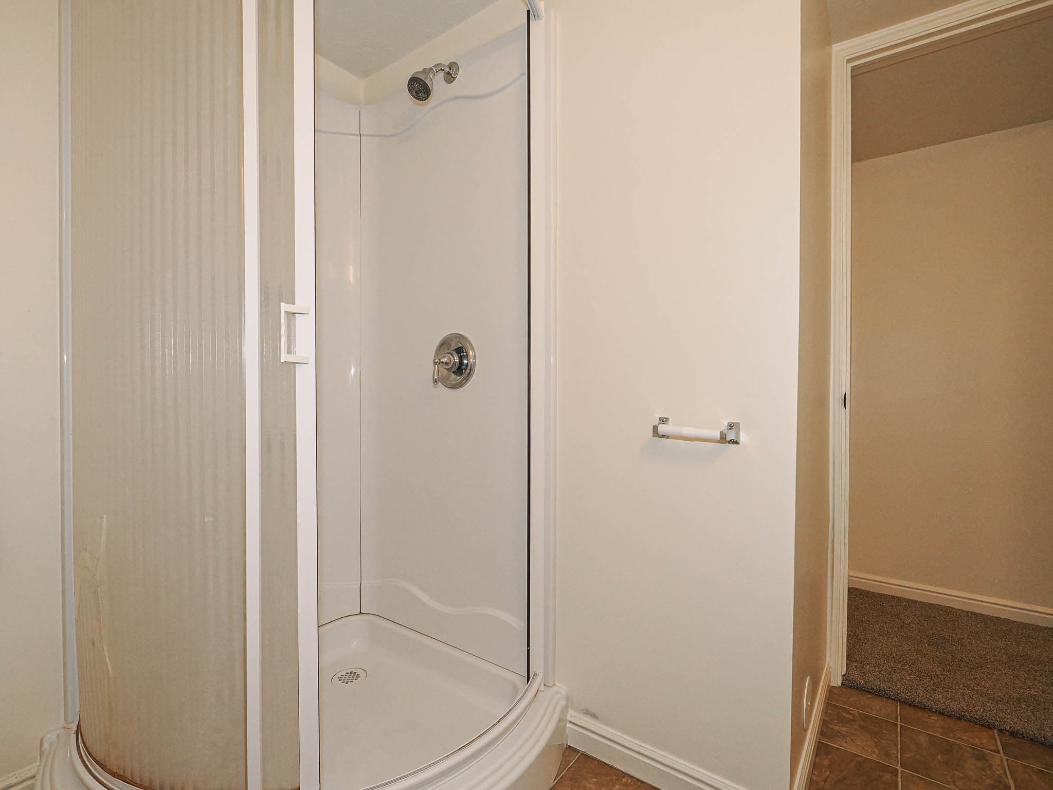 South Salt Lake House: 59 W Dewar Grove Ln