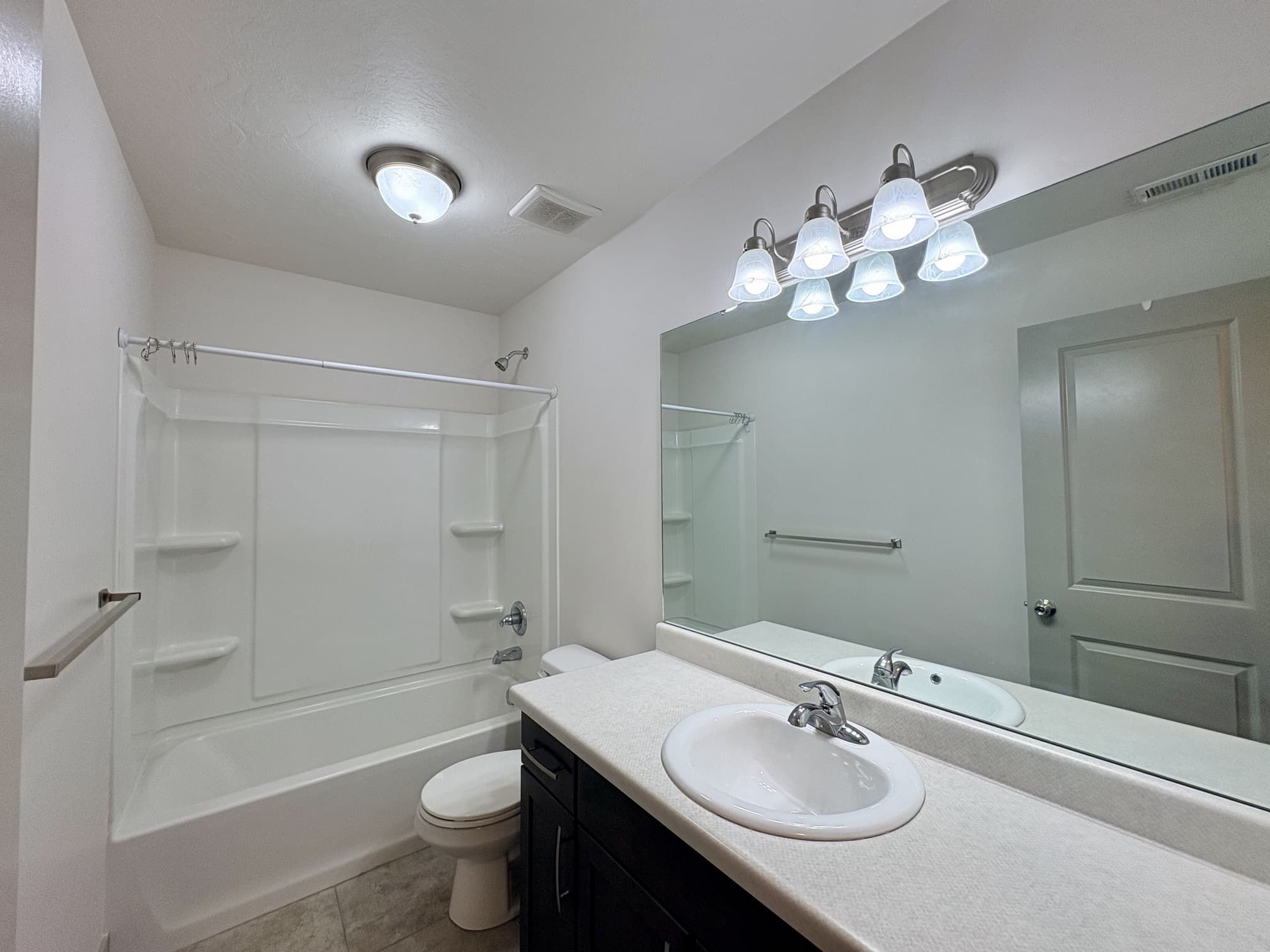 Bountiful Townhome: 1940 S 200 W