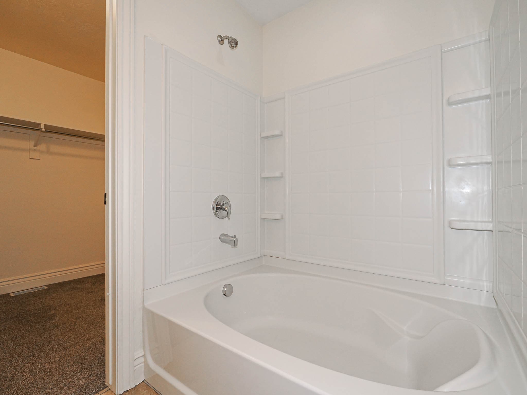 South Salt Lake House: 59 W Dewar Grove Ln