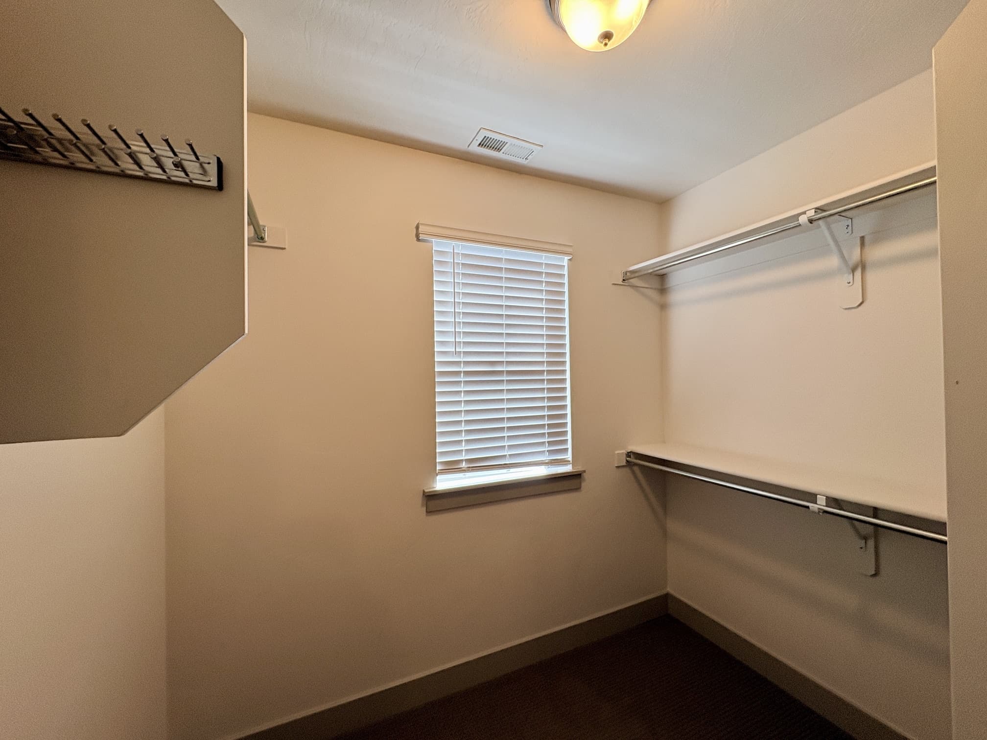 Bountiful Townhome: 1940 S 200 W