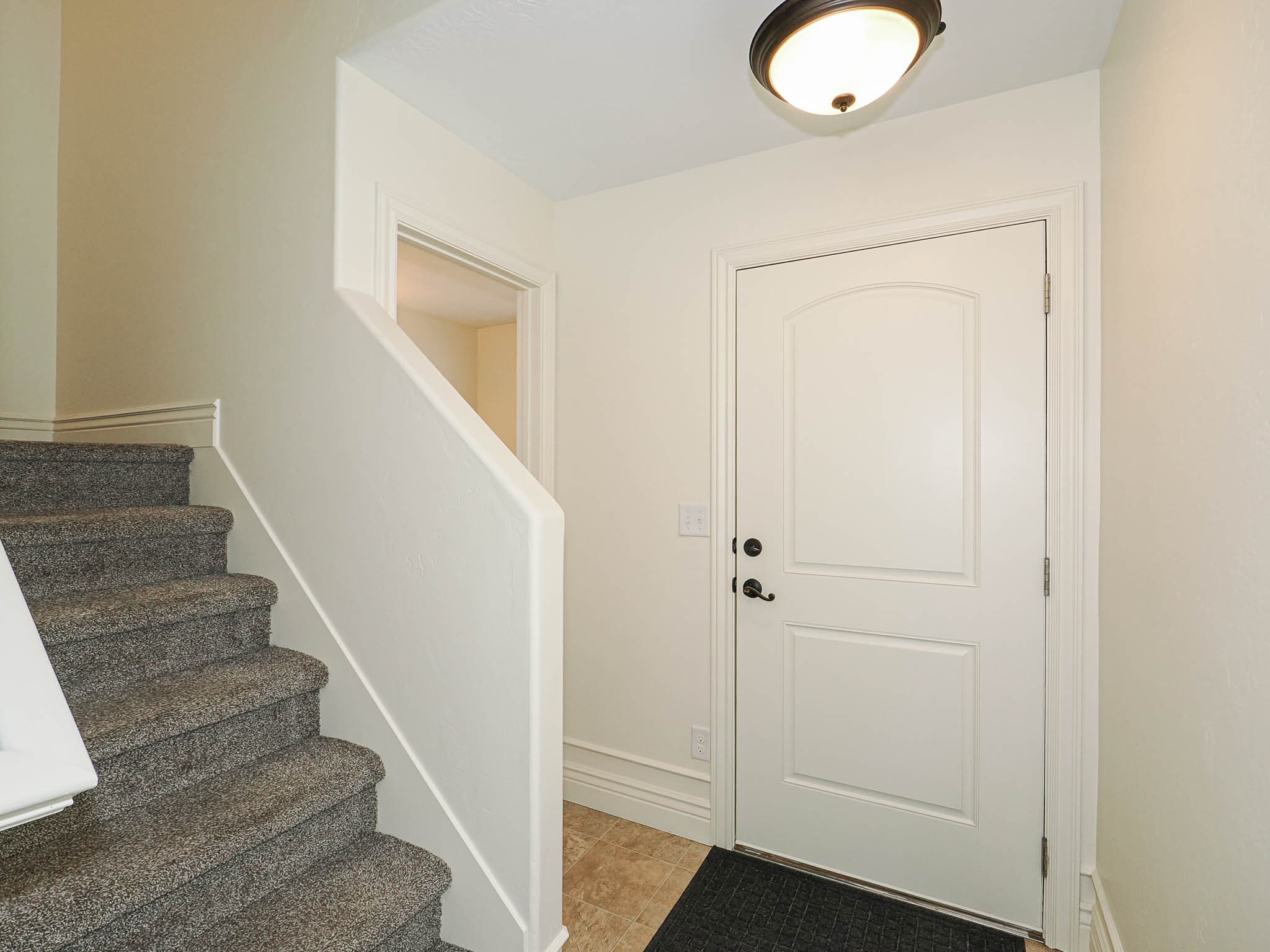 South Salt Lake House: 59 W Dewar Grove Ln