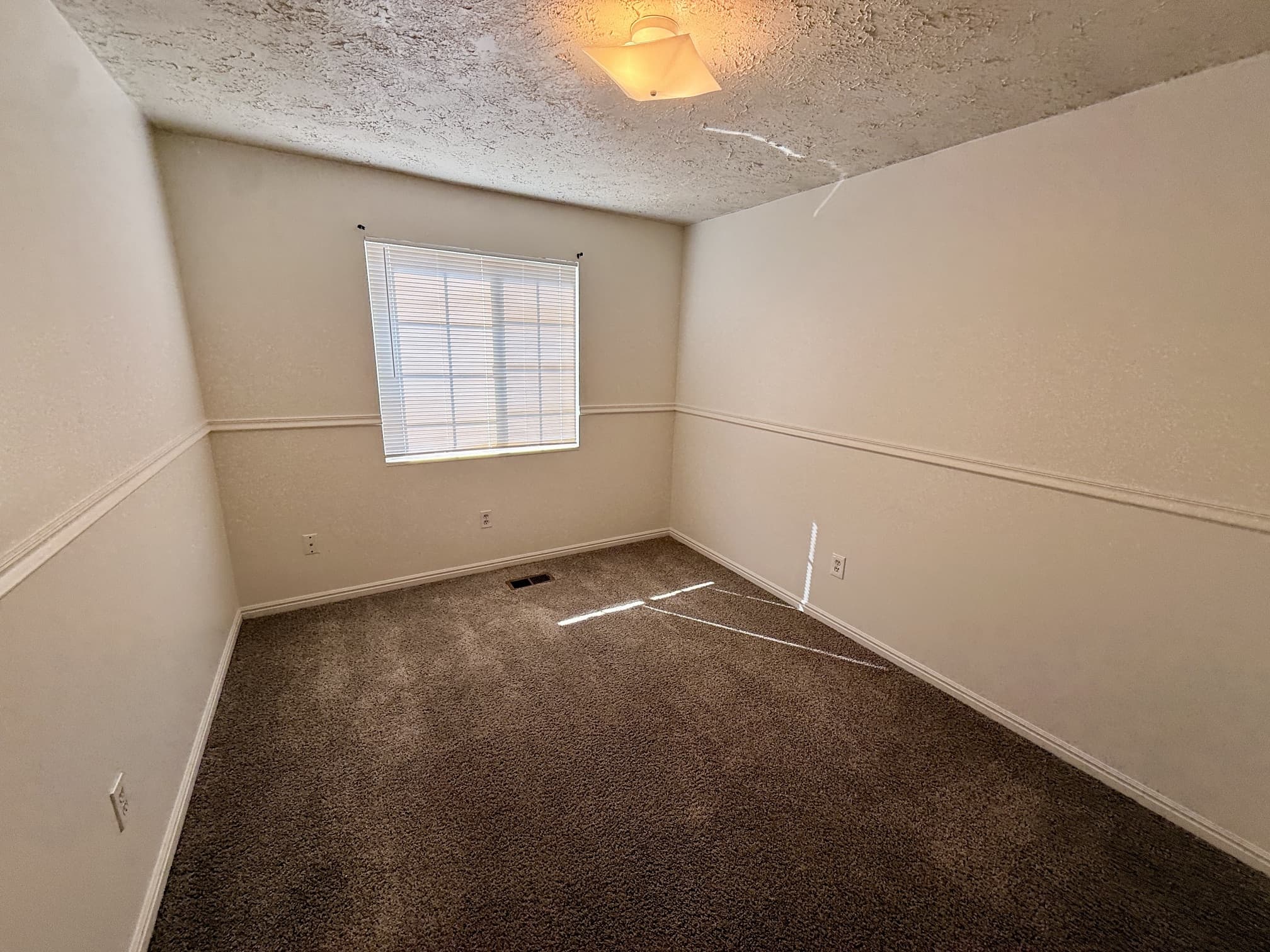 Salt Lake City House: 6069 S Prairie View Dr