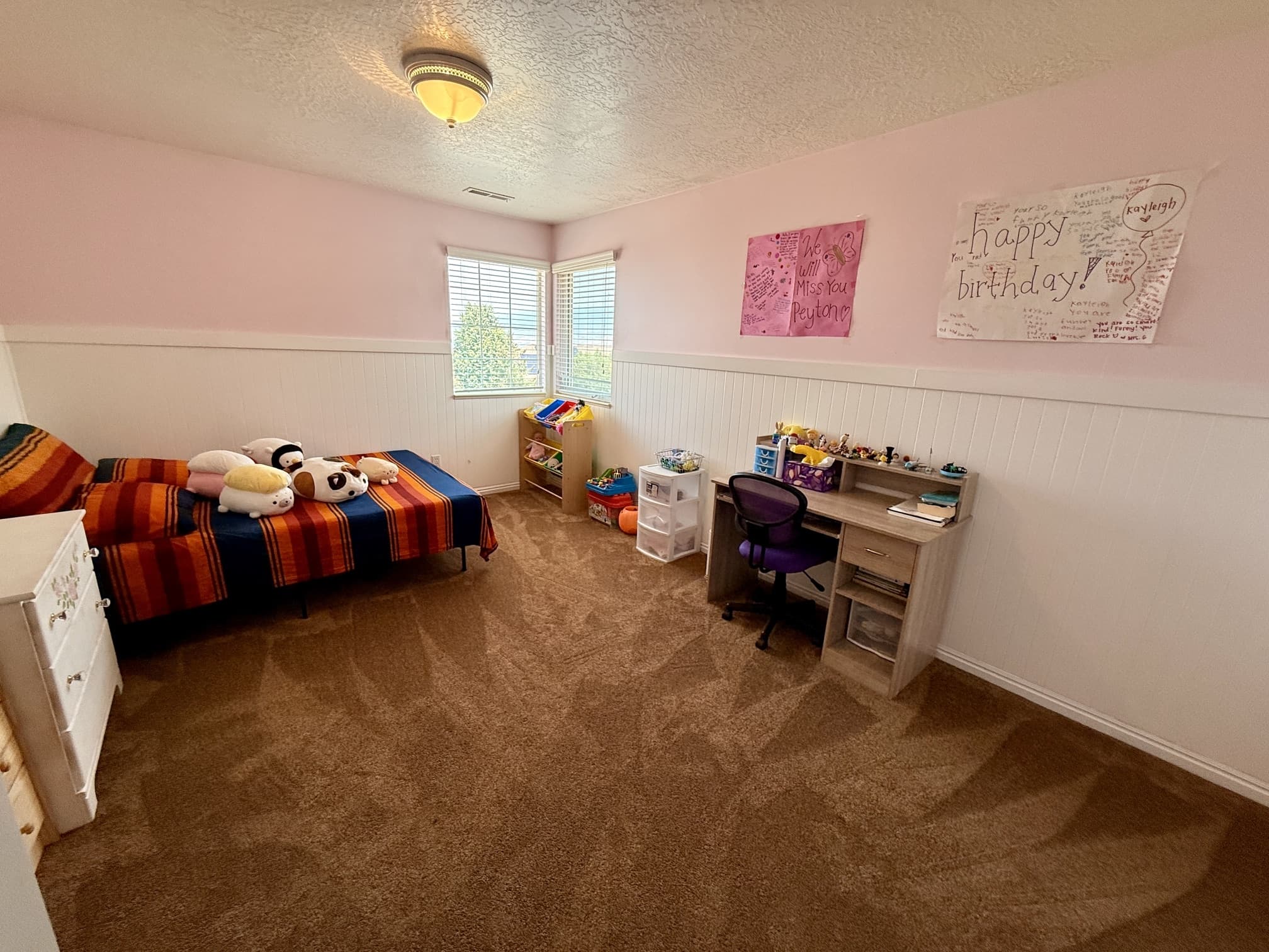 North Salt Lake House: 1090 E Fairway Dr