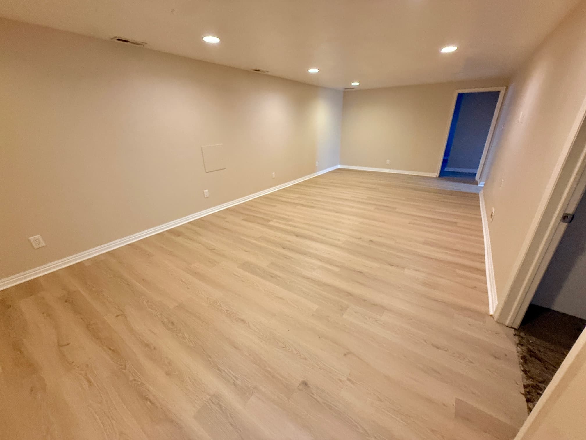 Woods Cross House: 769 W 1000 S