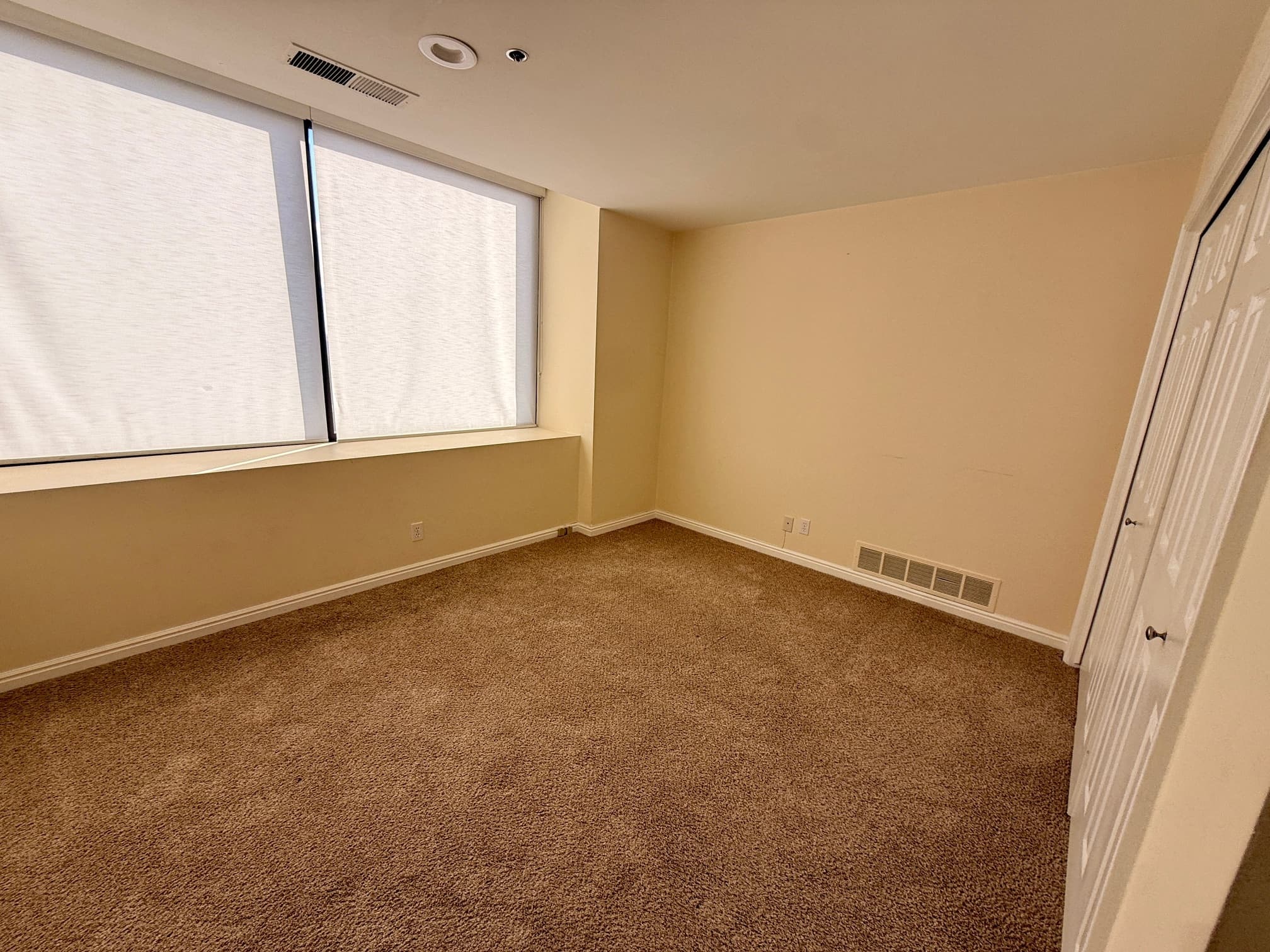 Salt Lake City Condo: 44 W Broadway