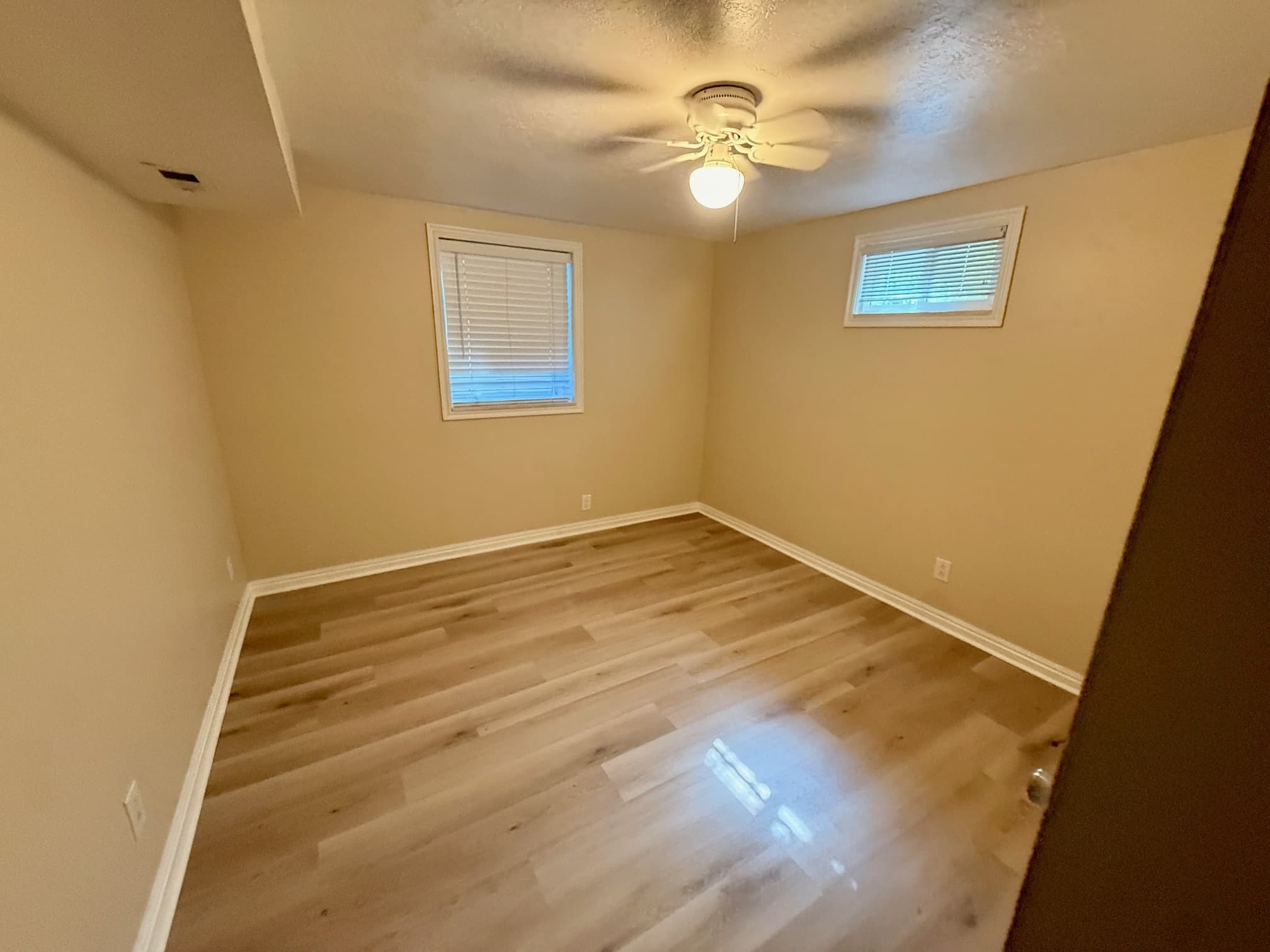 Woods Cross House: 769 W 1000 S