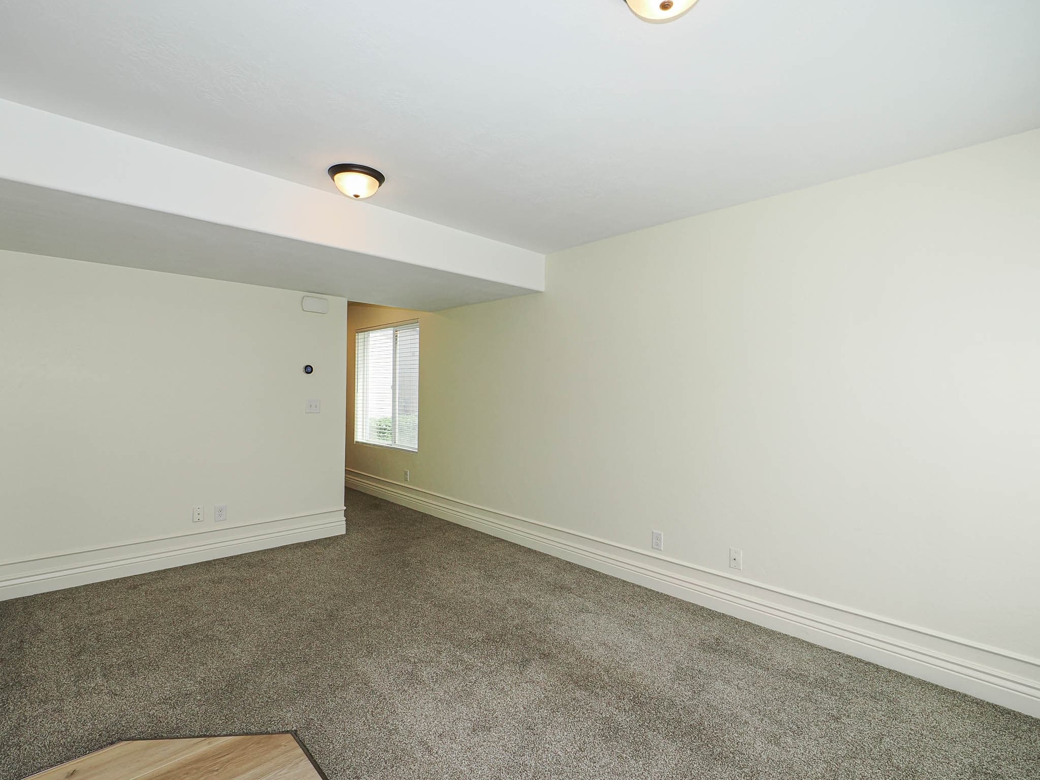 South Salt Lake House: 59 W Dewar Grove Ln
