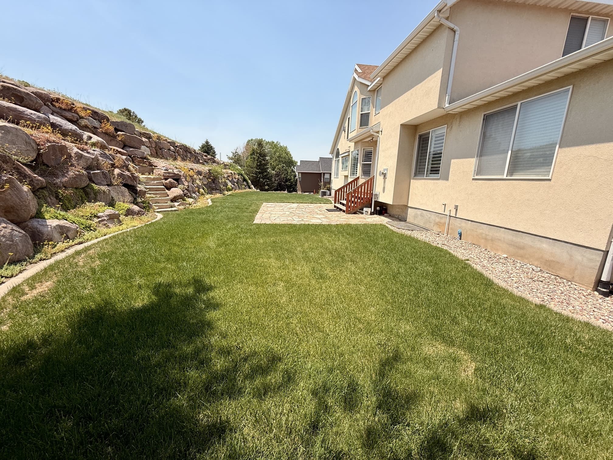 North Salt Lake House: 1090 E Fairway Dr