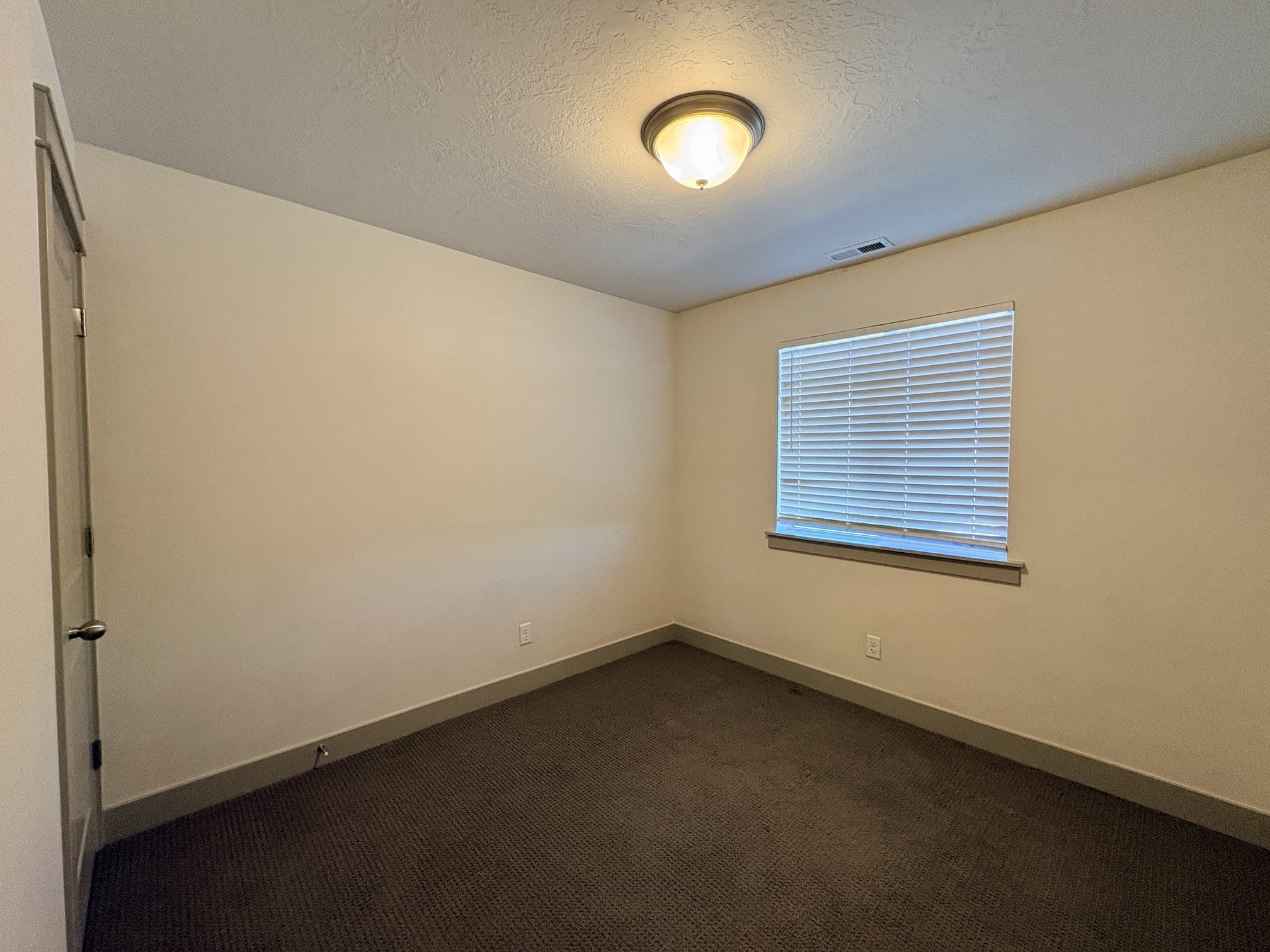 Bountiful Townhome: 1940 S 200 W