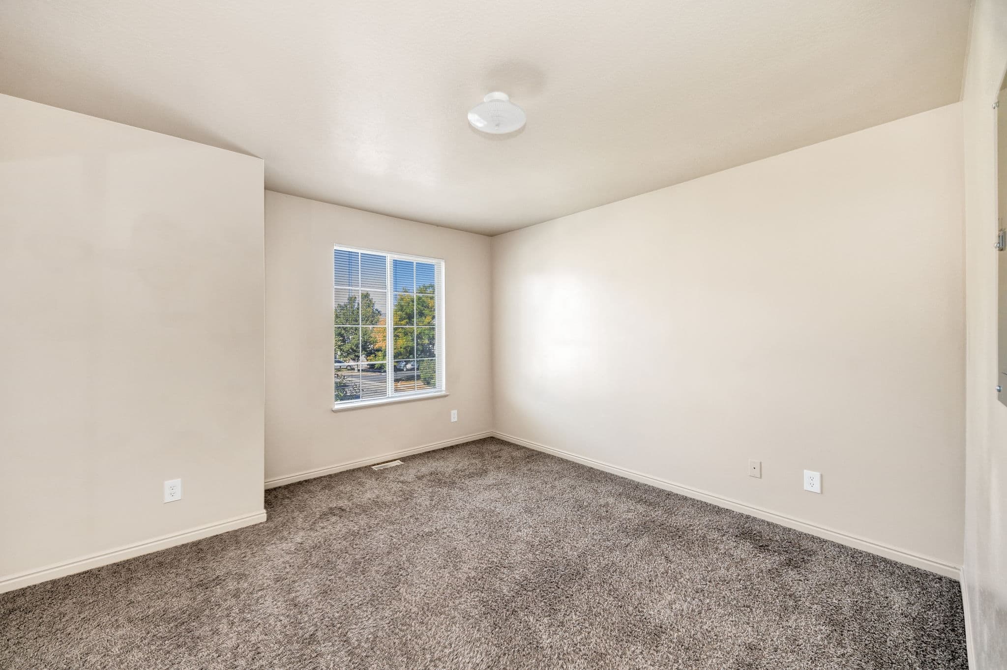 Logan Townhome: 1759 N 425 W