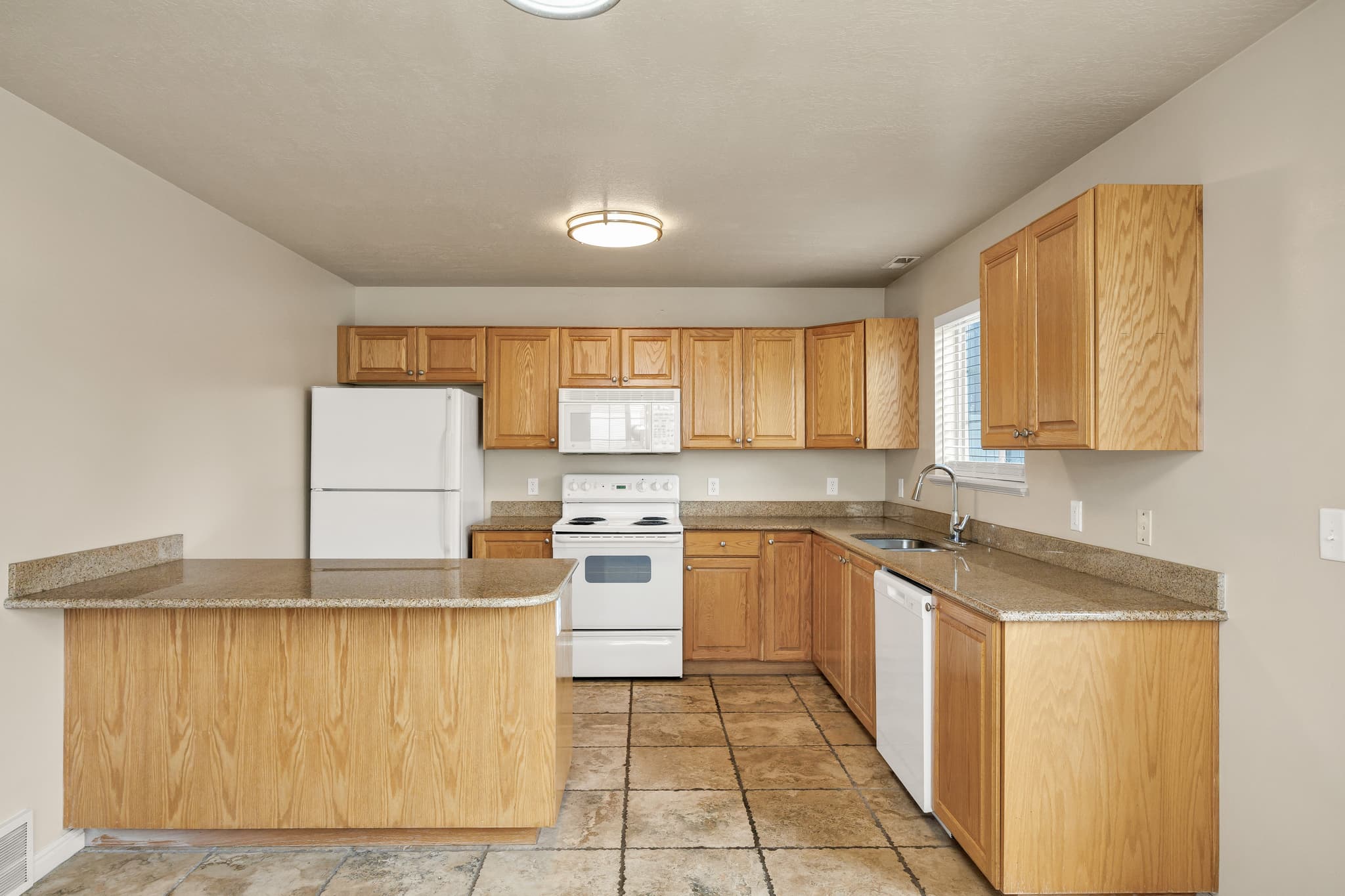 Logan Townhome: 1757 N 460 W