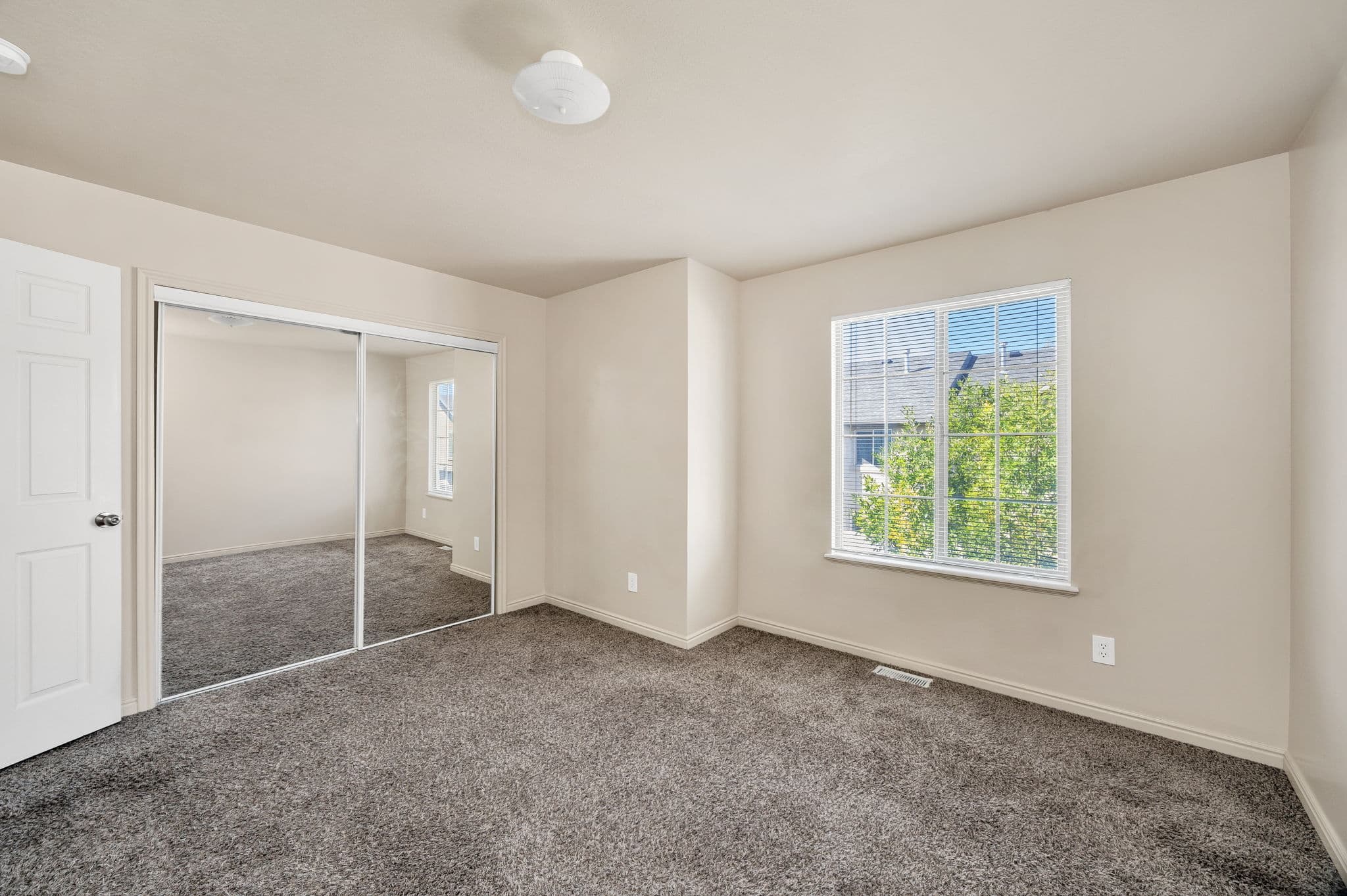 Logan Townhome: 1759 N 425 W