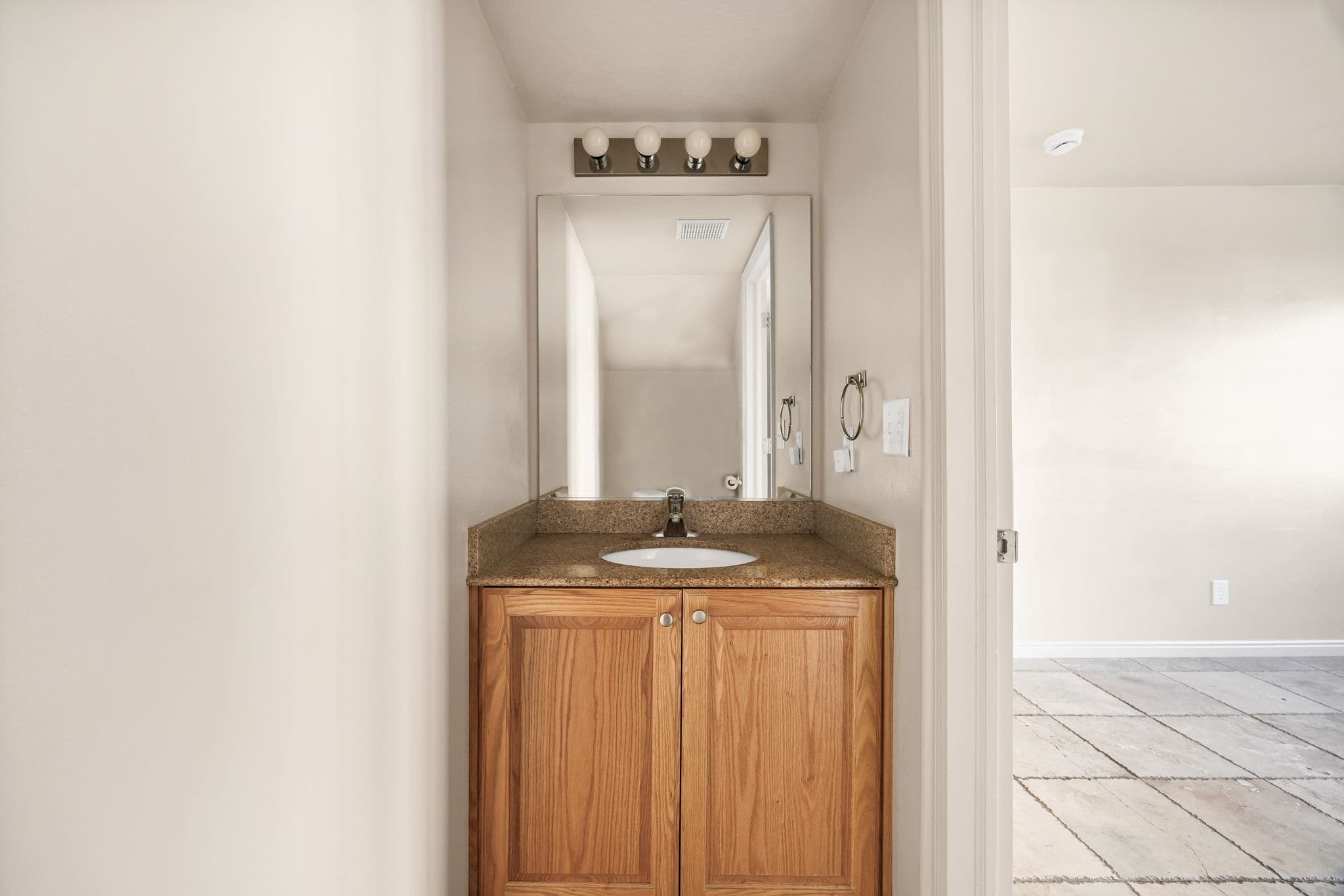 Logan Townhome: 1759 N 425 W
