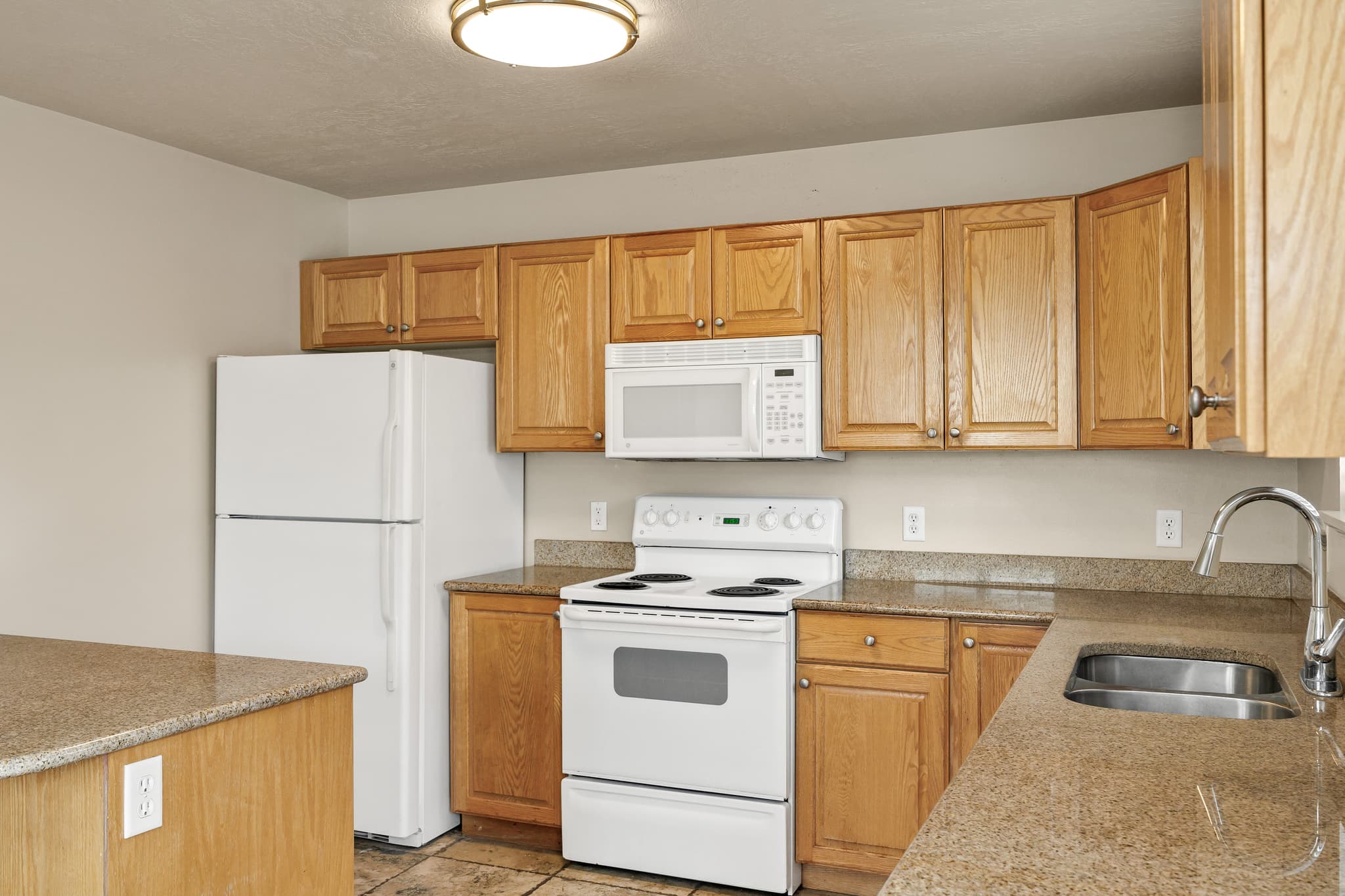 Logan Townhome: 1757 N 460 W