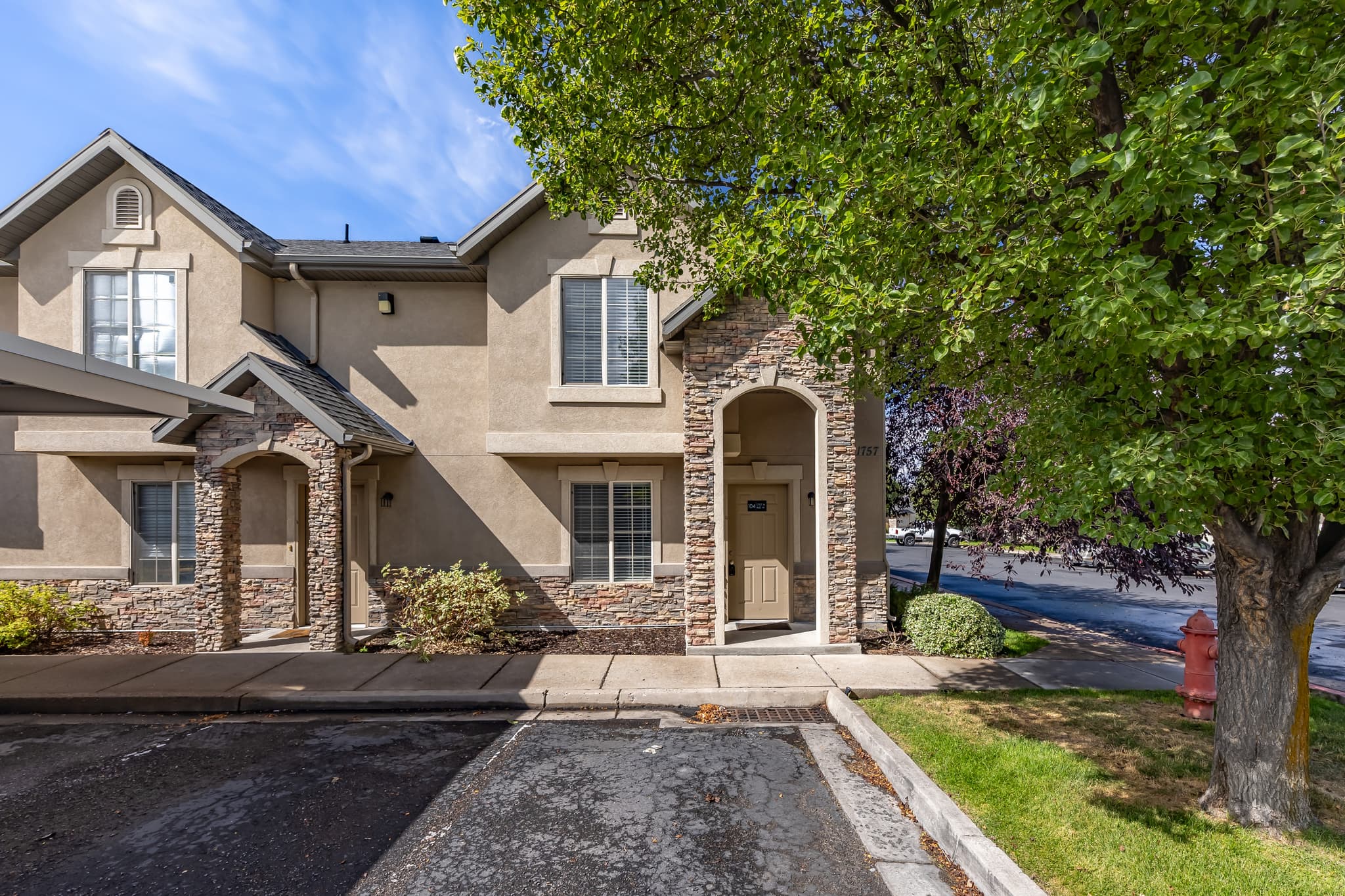 Logan Townhome: 1757 N 460 W