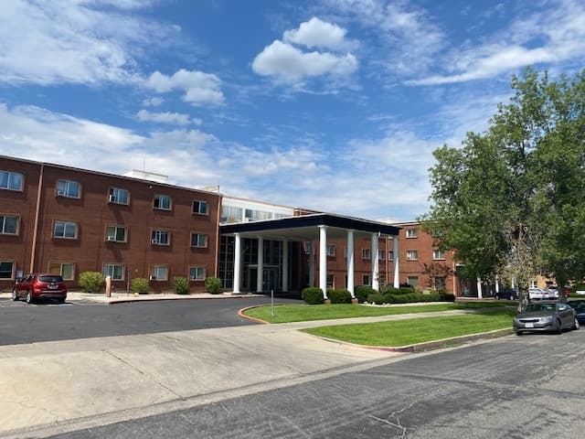 Ogden Apartment: 2433 Adams Ave