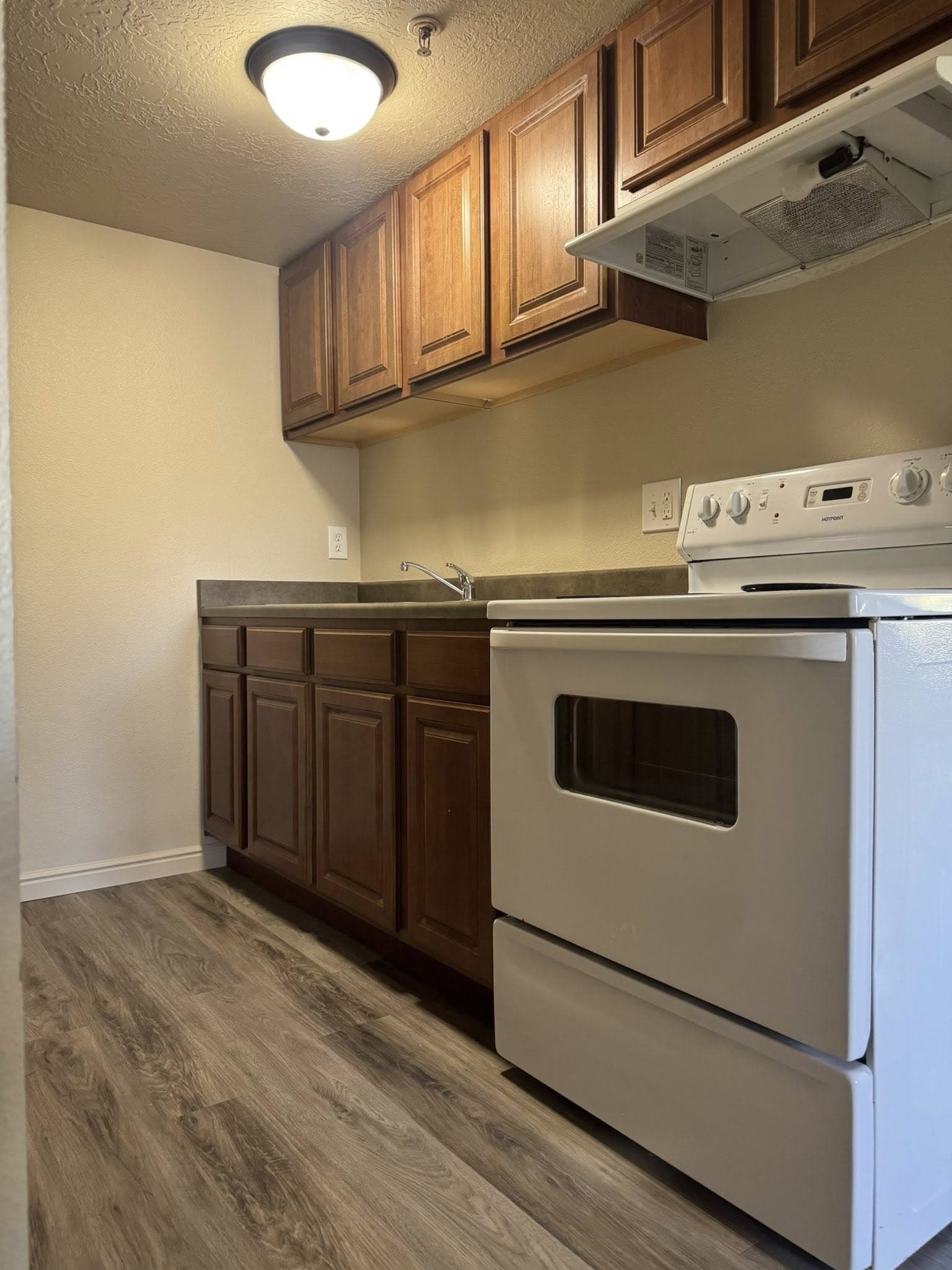 Ogden Apartment: 4950 S 350 E