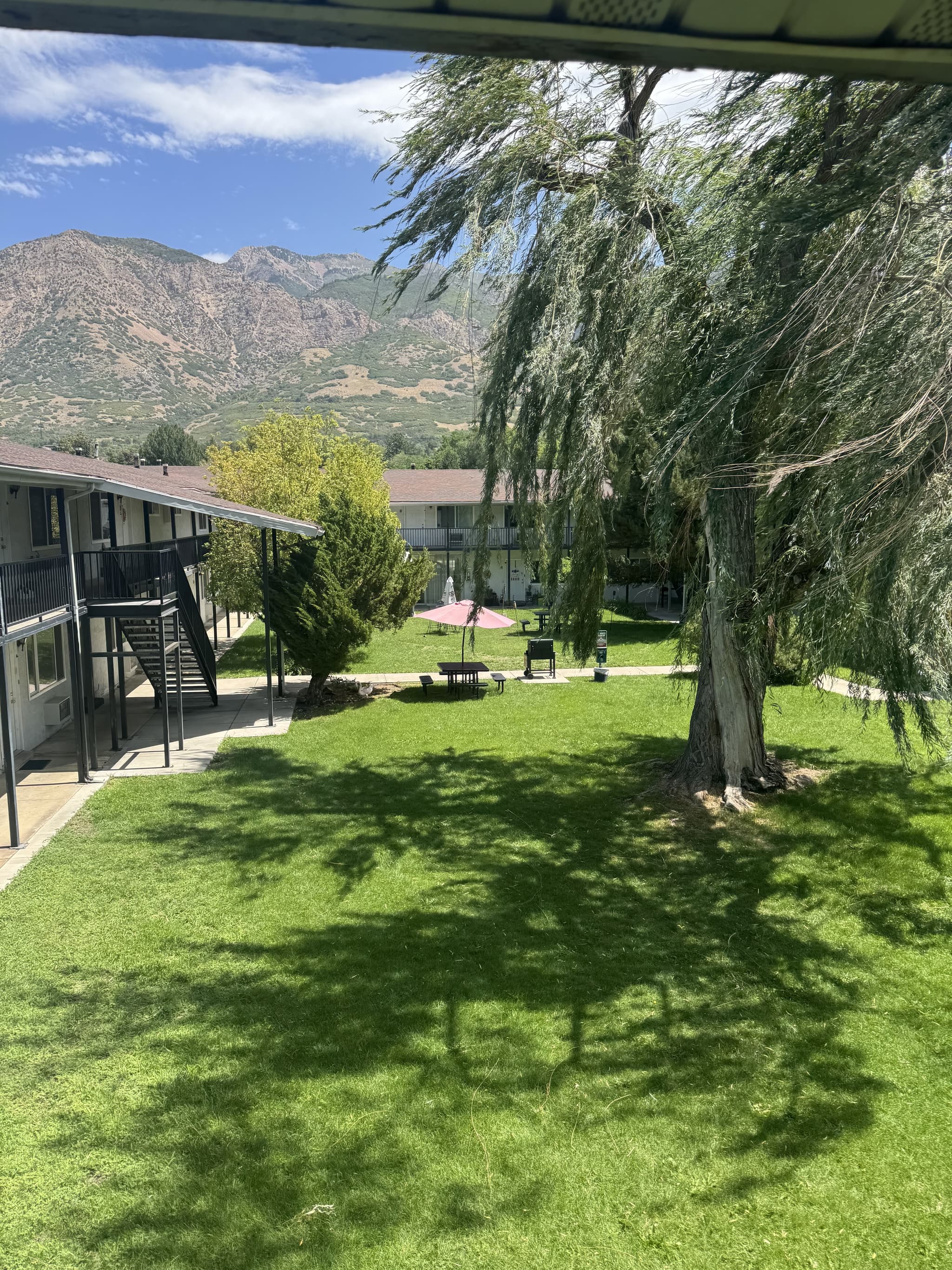 Ogden Apartment: 3415 Harrison Blvd