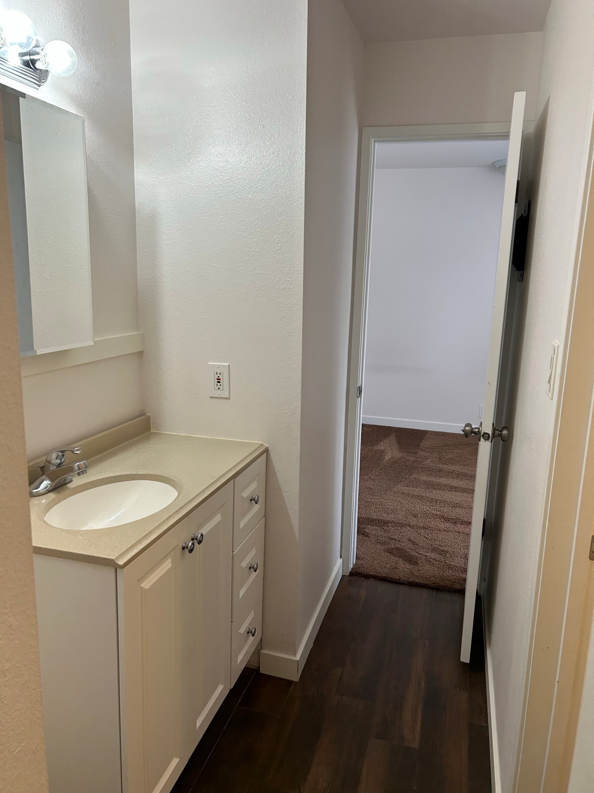 Salt Lake City Apartment: 425 S 900 E