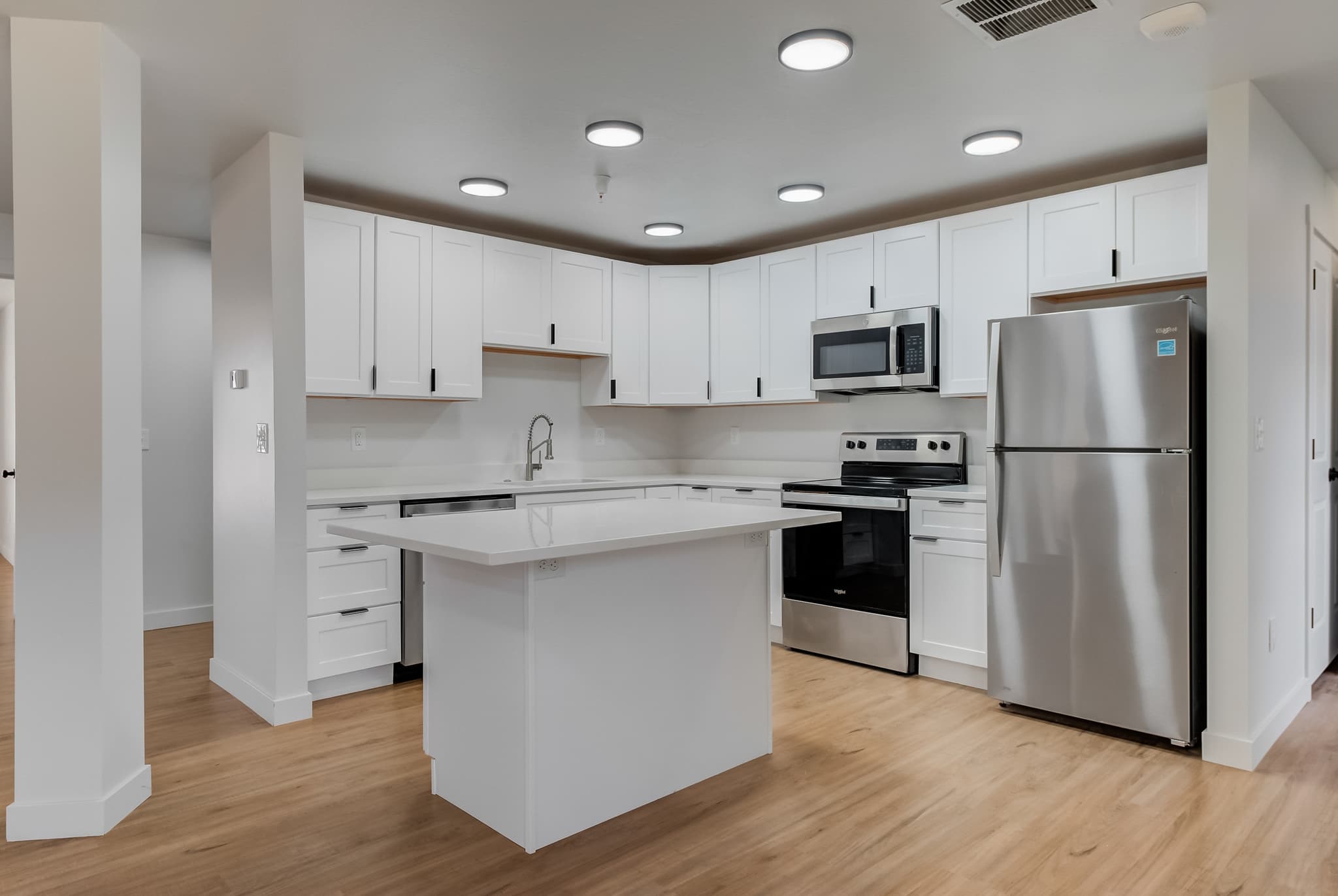 Murray Single Room: 404 E 5600 S