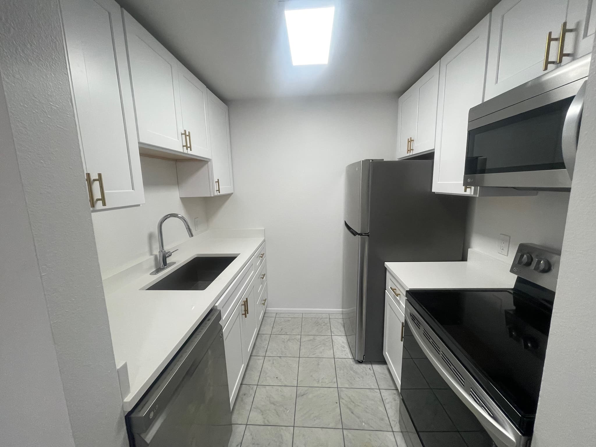 Salt Lake City Apartment: 425 S 900 E