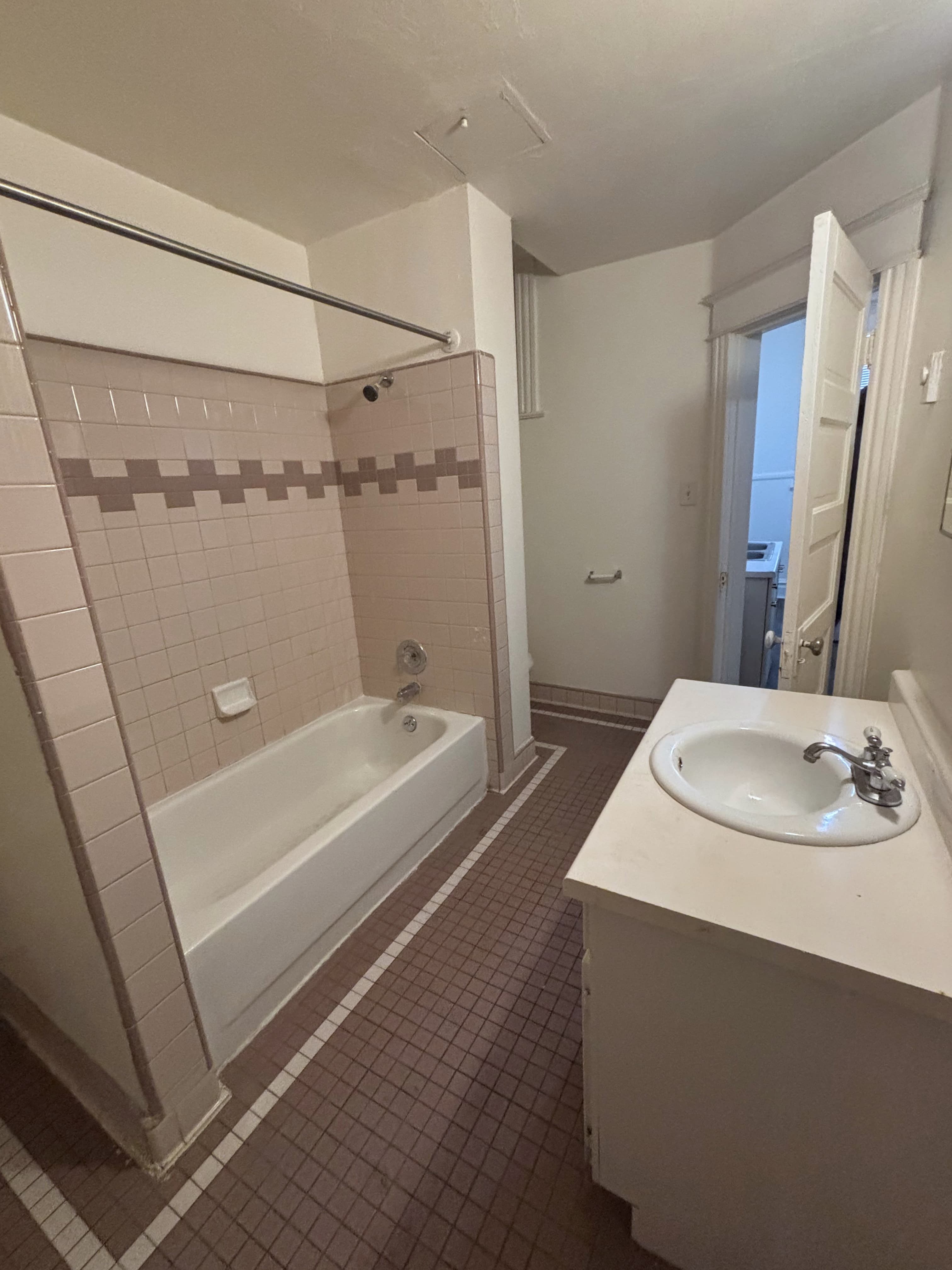 Salt Lake City Apartment: 278 E 100 S