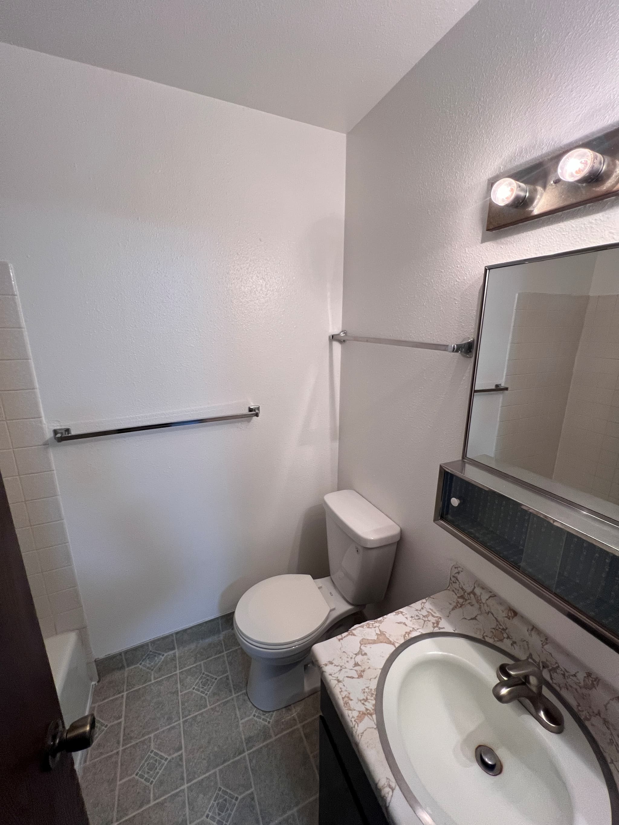 Salt Lake City Single Room: 1162 E 400 S