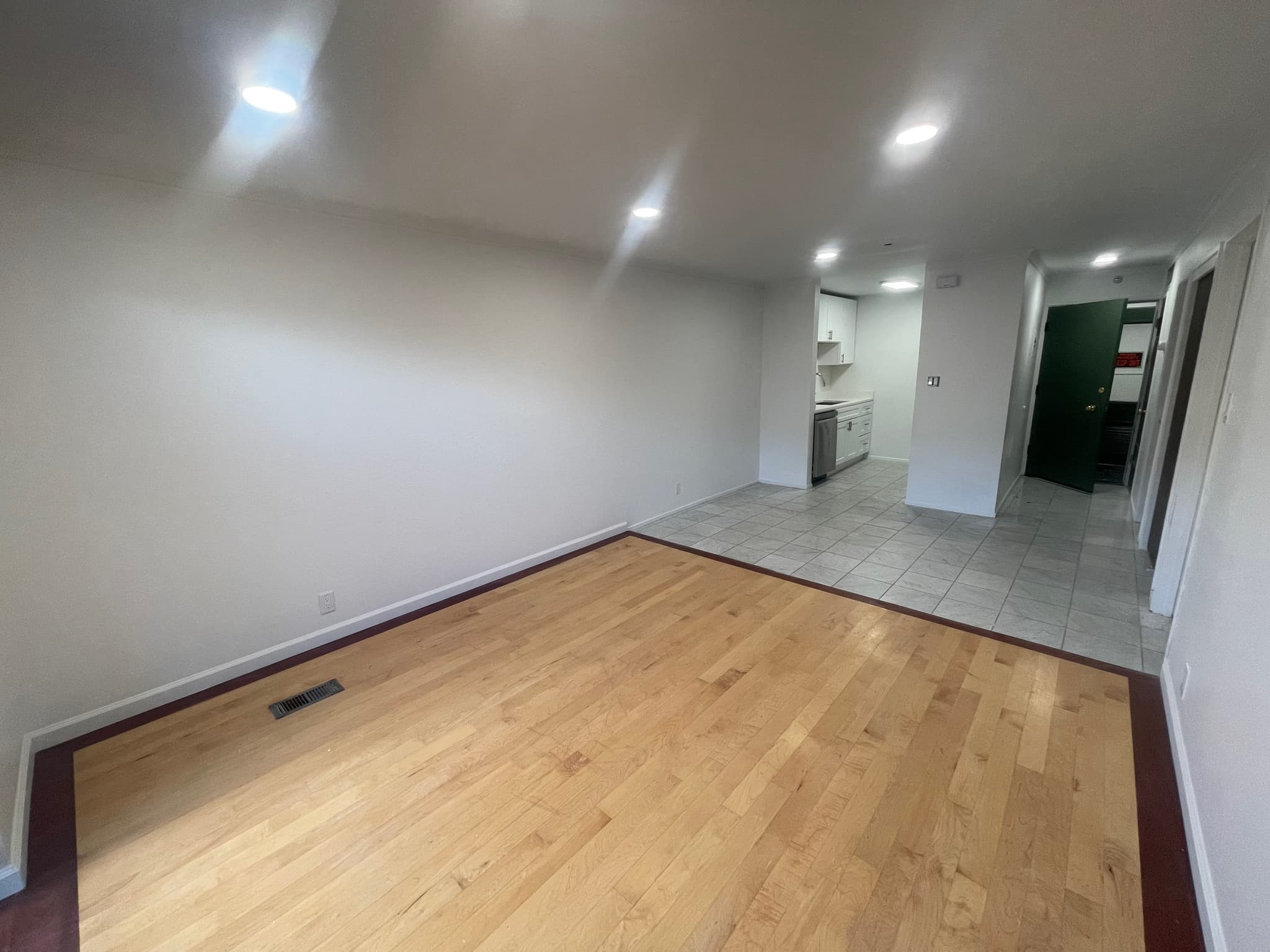 Salt Lake City Apartment: 425 S 900 E