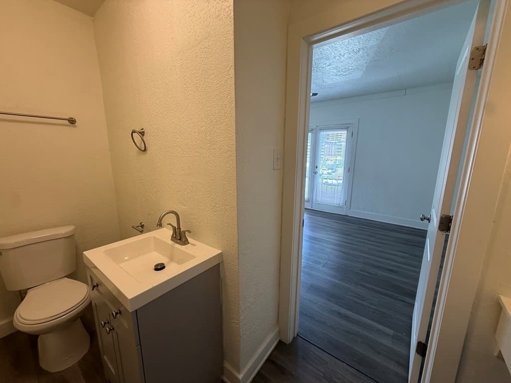 Salt Lake City Apartment: 130 S 300 E
