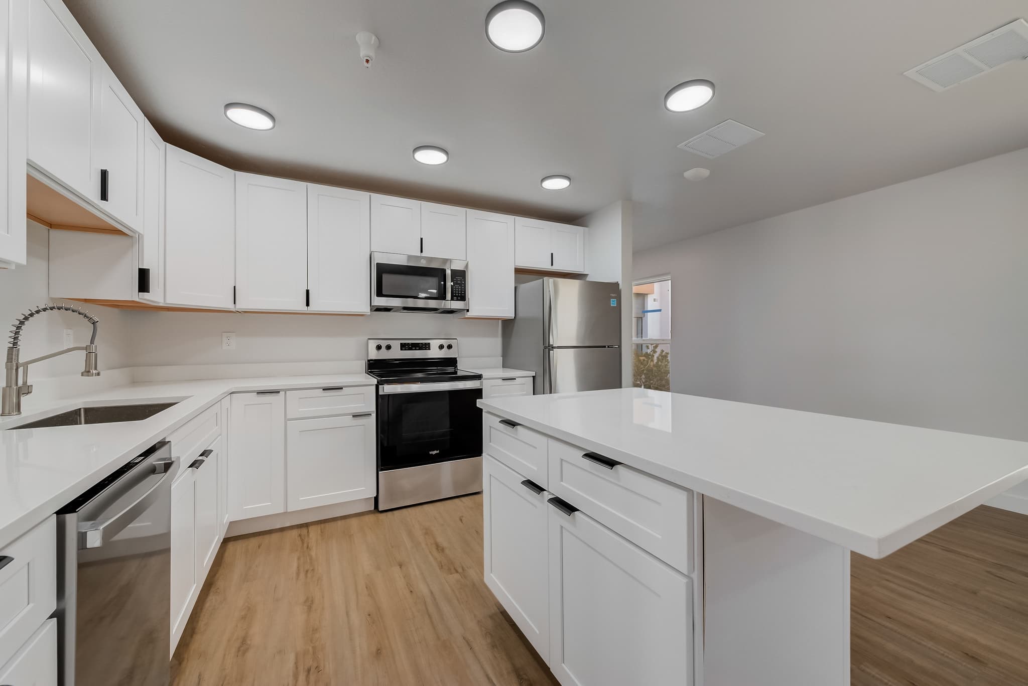 Murray Single Room: 404 E 5600 S