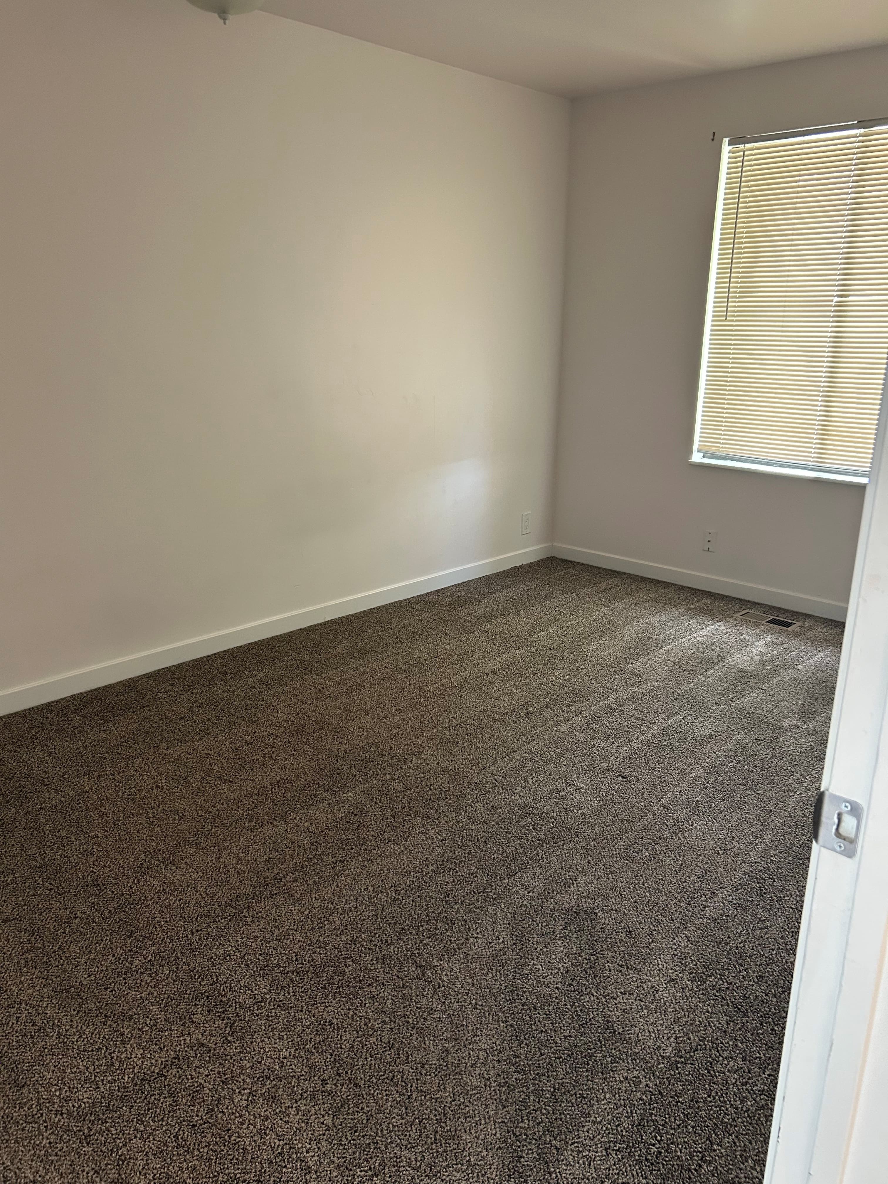 Salt Lake City Apartment: 425 S 900 E