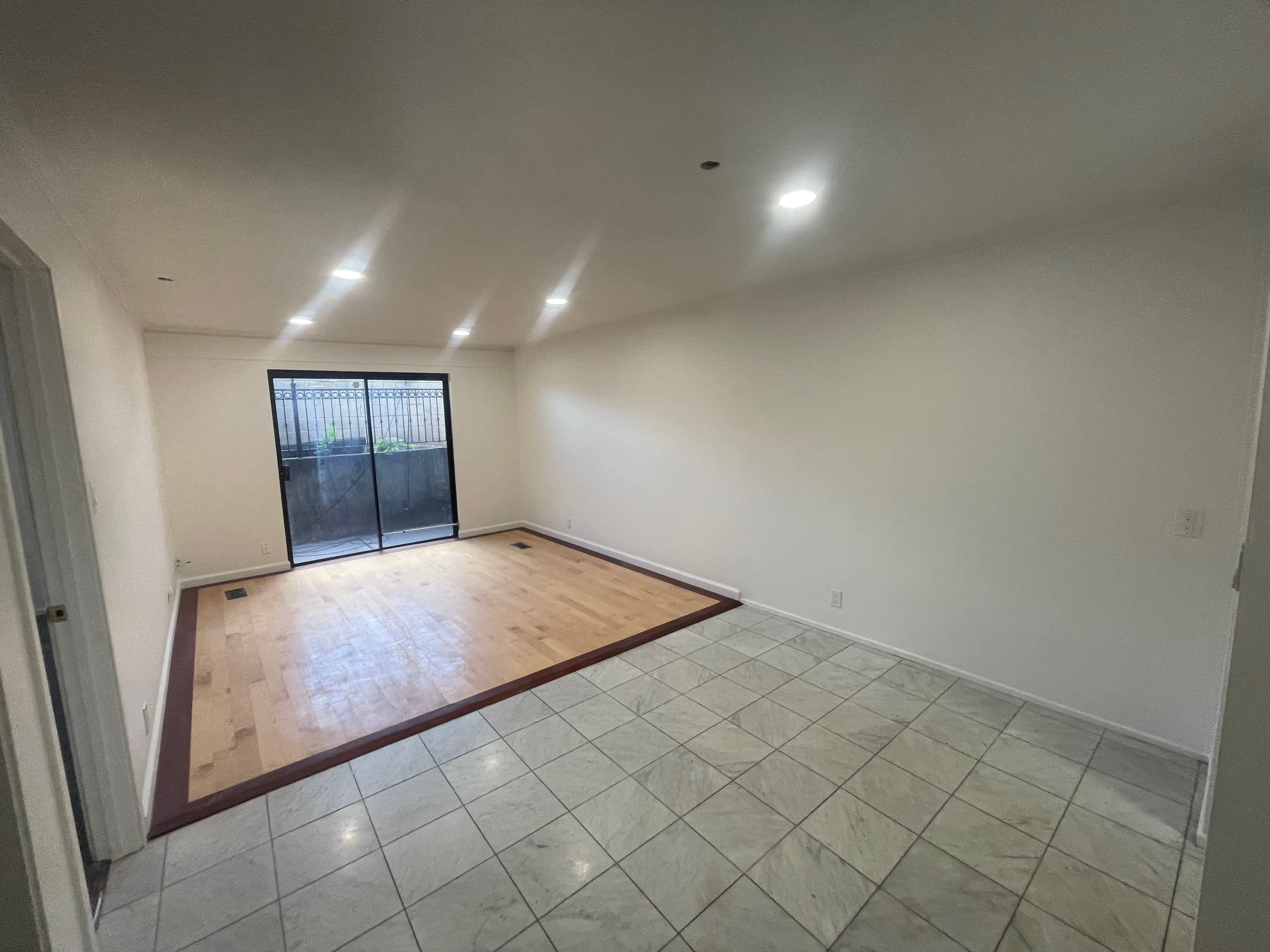 Salt Lake City Apartment: 425 S 900 E