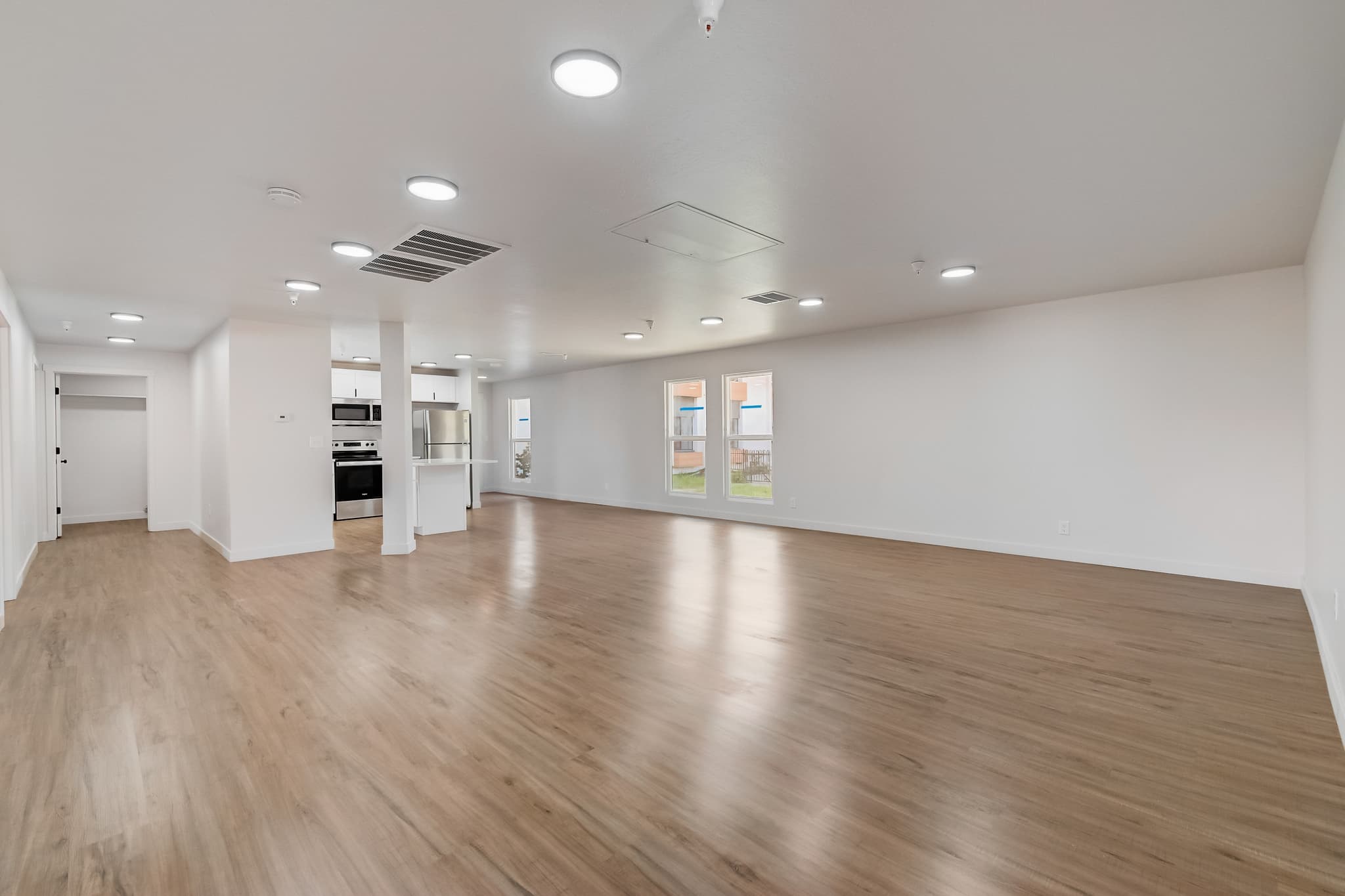 Murray Single Room: 404 E 5600 S