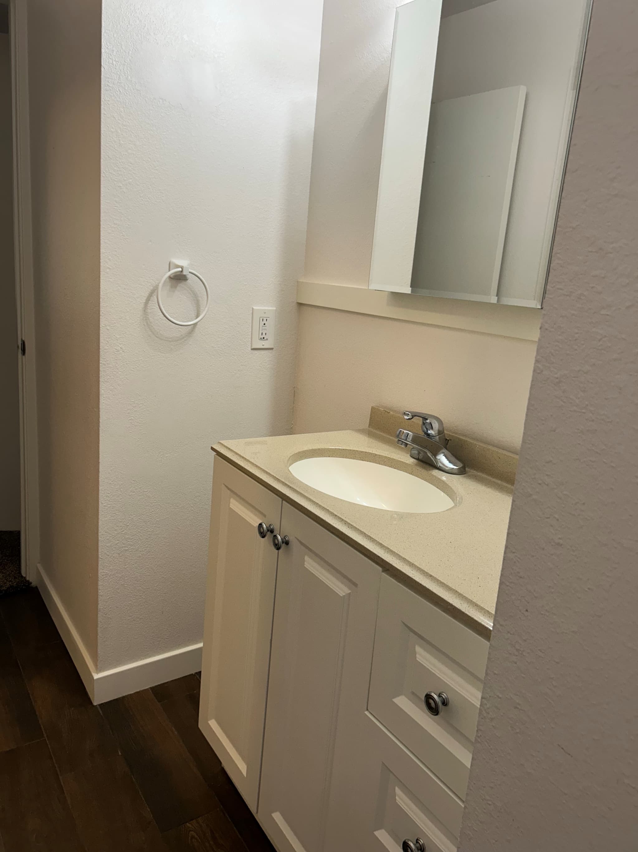 Salt Lake City Apartment: 425 S 900 E