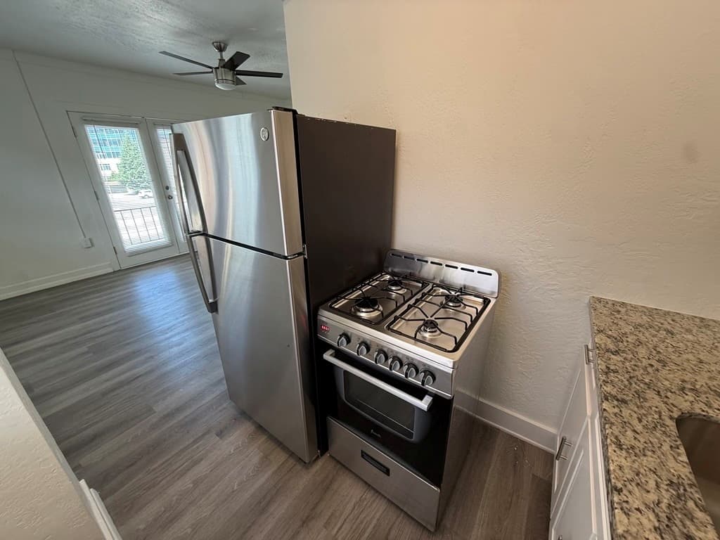 Salt Lake City Apartment: 130 S 300 E