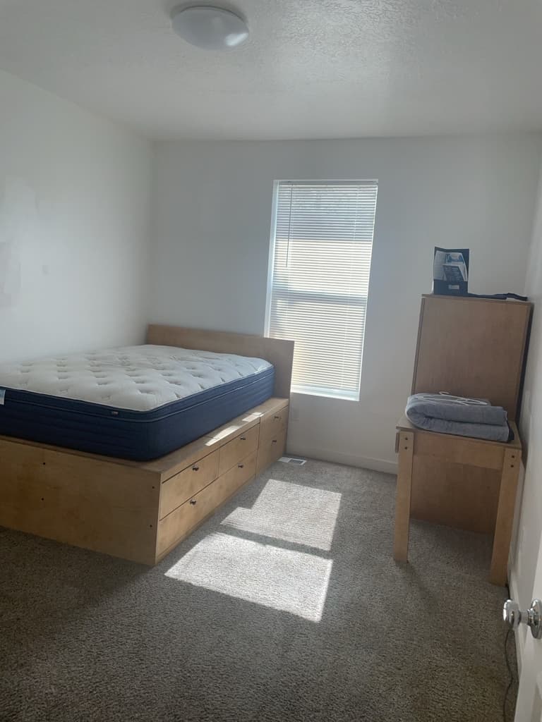 Salt Lake City Single Room: 356 S University St